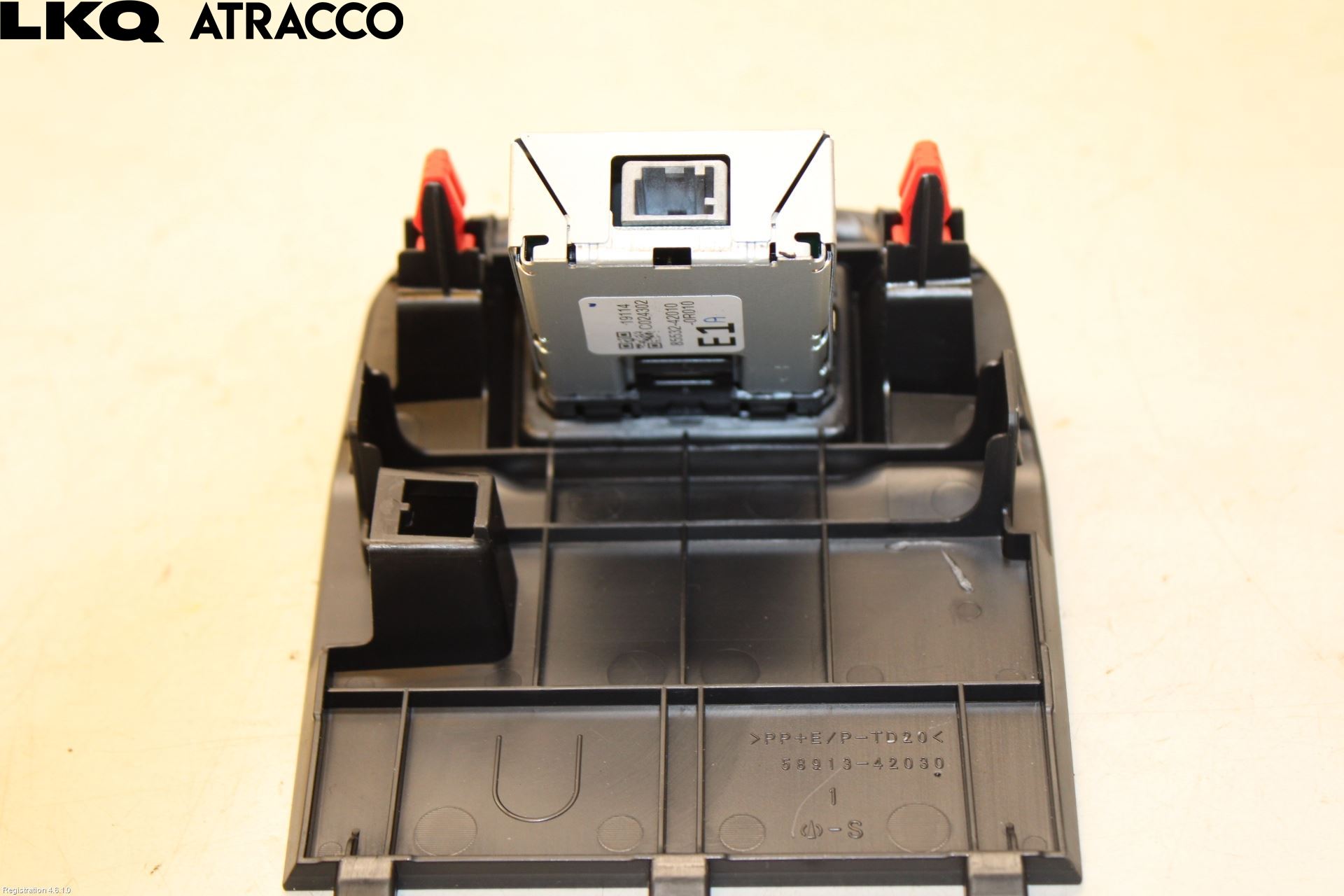 Toyota RAV4 19- Usb Connection