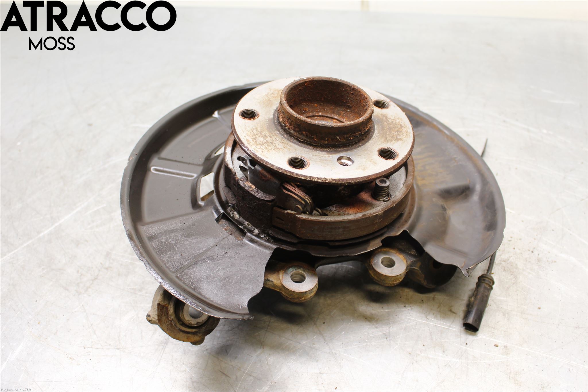 BMW 1 F20/F21 11-19 Spindel Hb