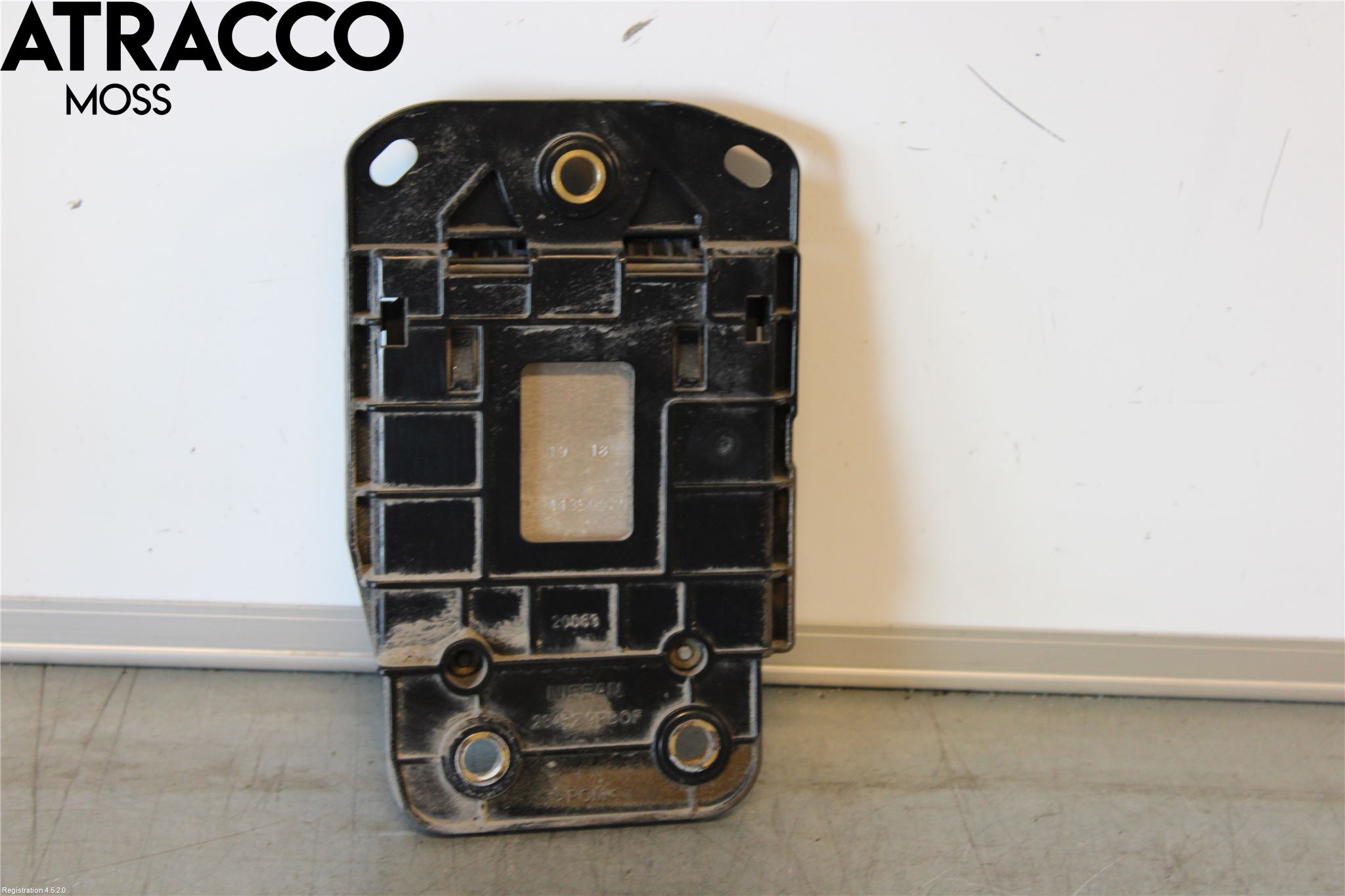 Nissan LEAF 18- Styreenhet Parkering