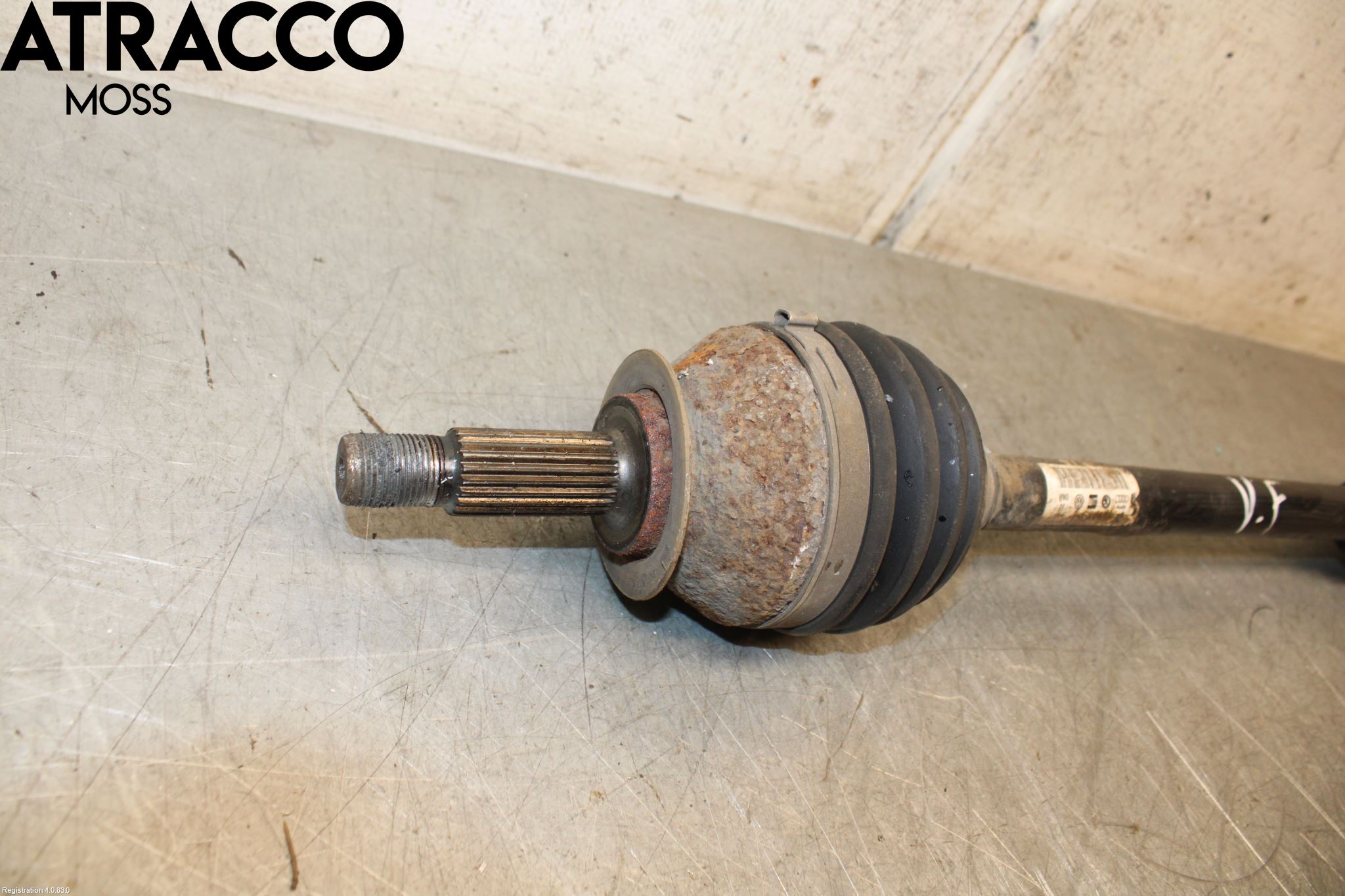 Volkswagen VW UP! / E-UP! Drivaksel Foran Kompl Venstre