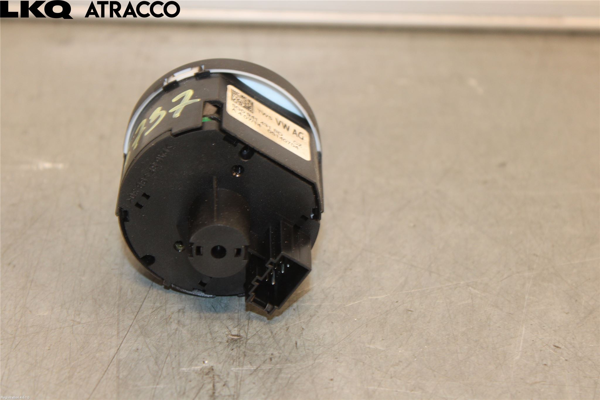 Volkswagen VW GOLF / E-GOLF VII 13-20 Bryter Hovedlys