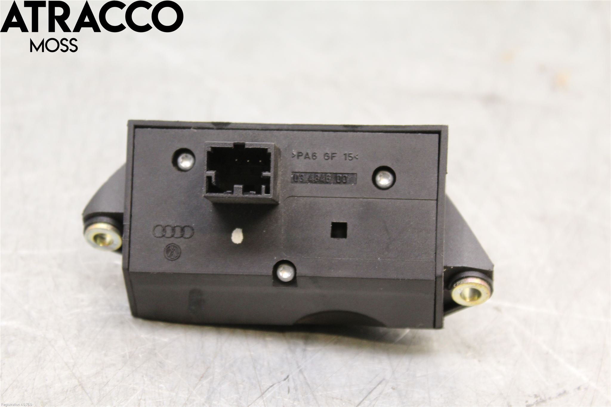 Audi A8/S8 4E  02-09 Bryter Øvrig