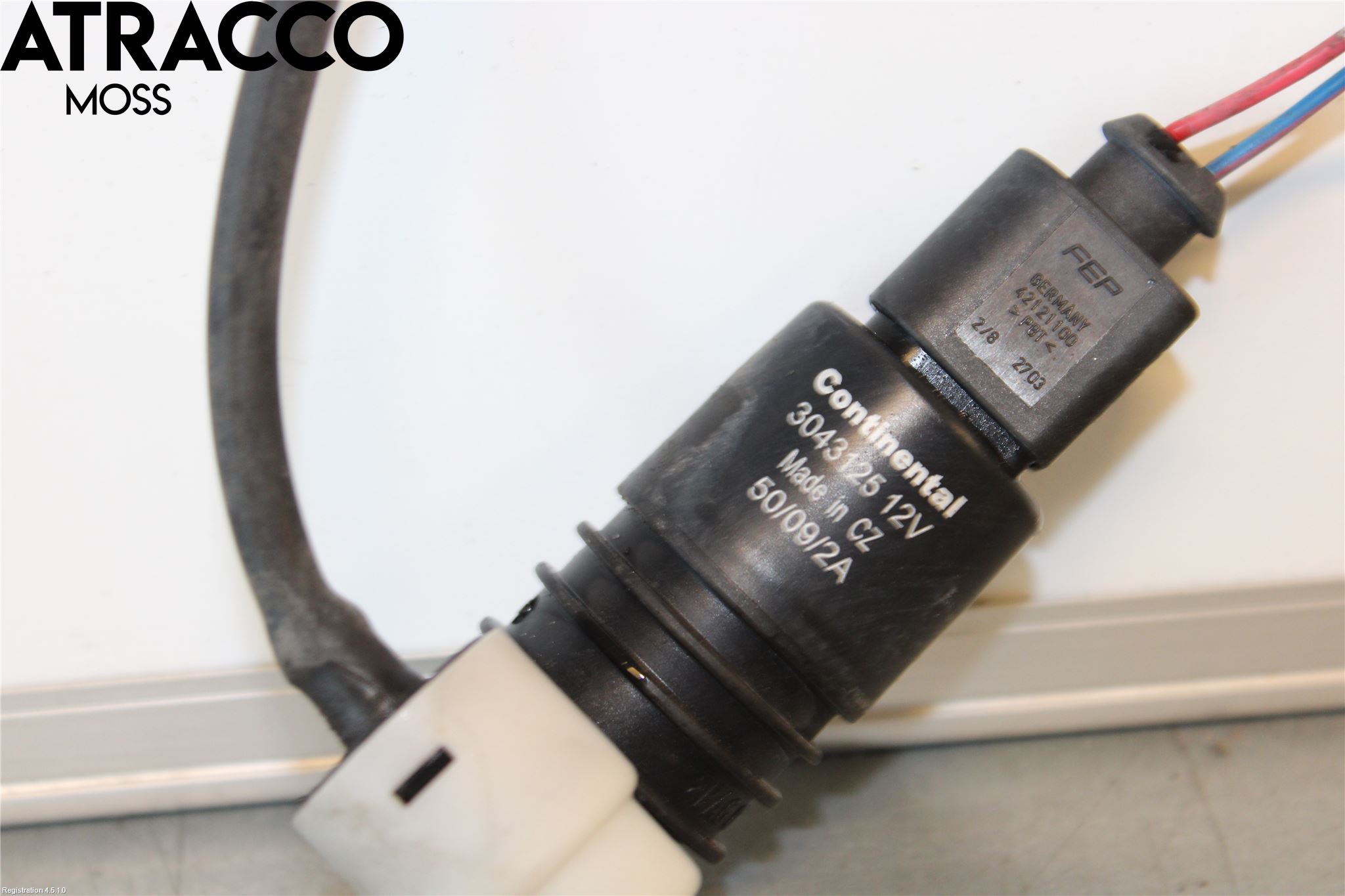 Mitsubishi OUTLANDER 07-12 Spylerpumpe Frontrute