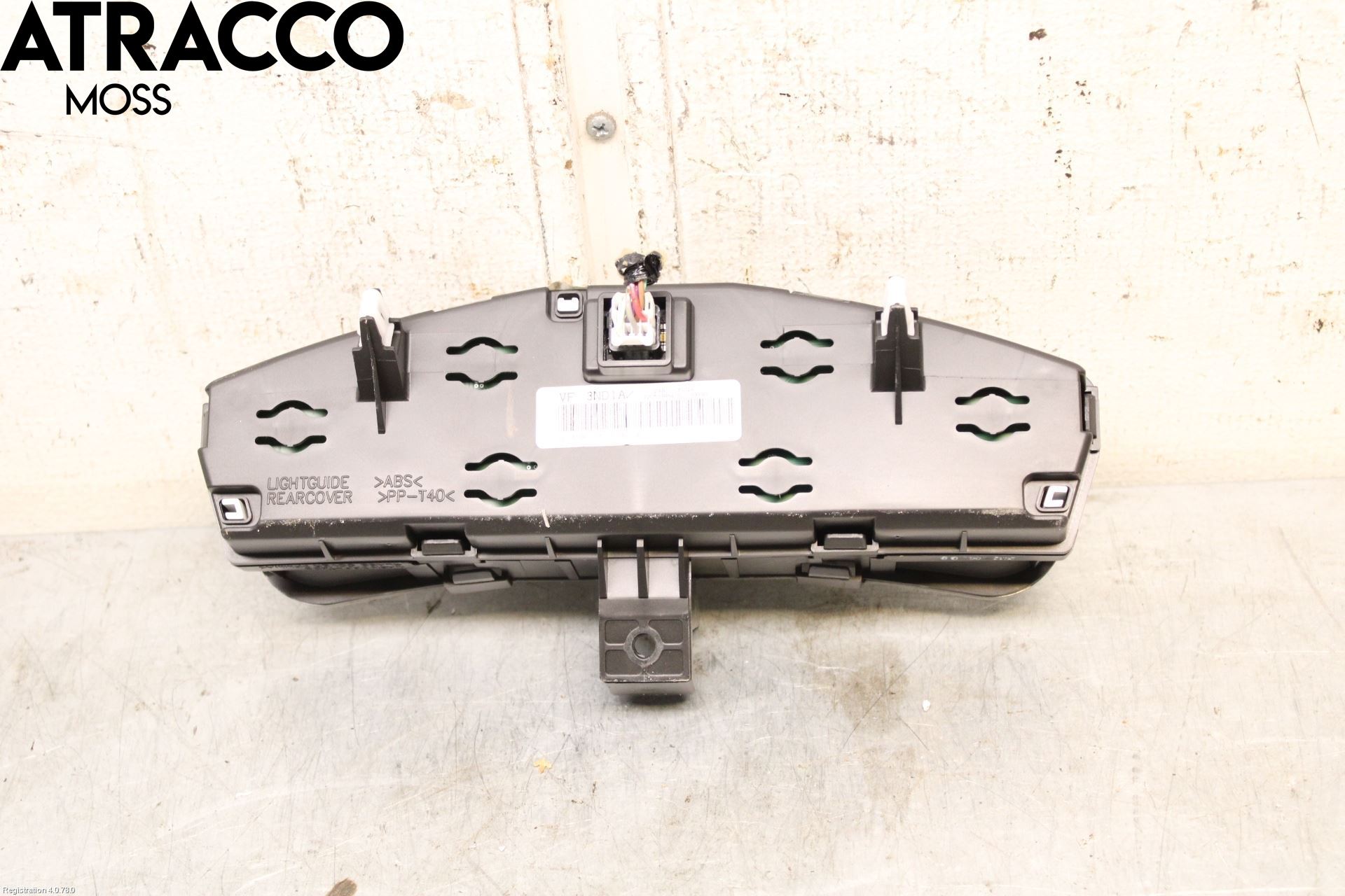 Nissan LEAF 11-17 Instr Kombinert