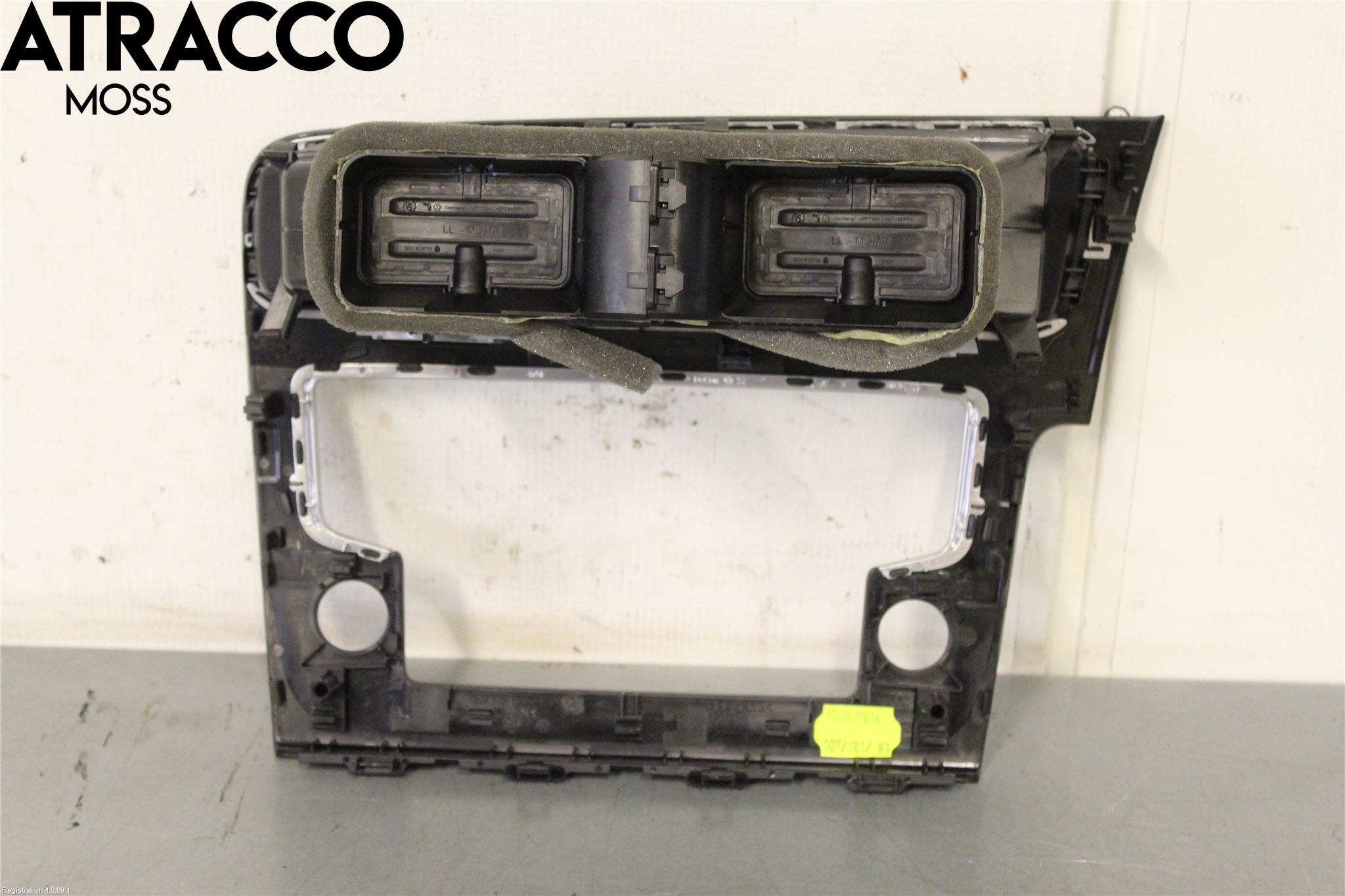 Volkswagen VW GOLF / E-GOLF VII 13-20 Dashbord Kanal - Dyse