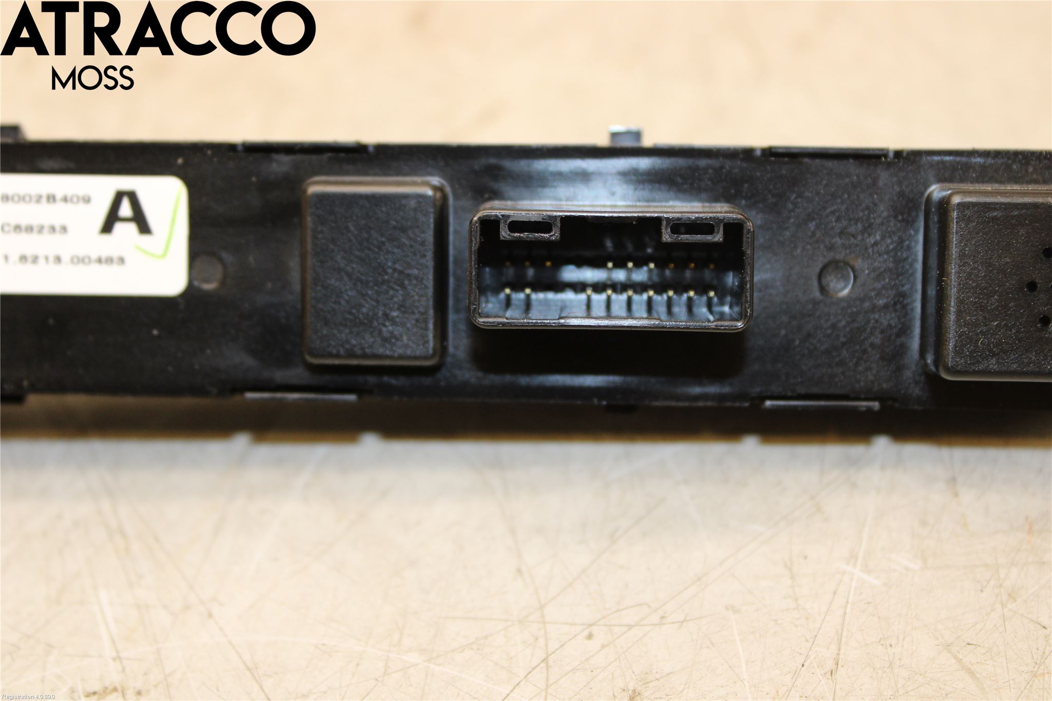 Mitsubishi OUTLANDER 13-21 Bryter Varsel (Nødblink)