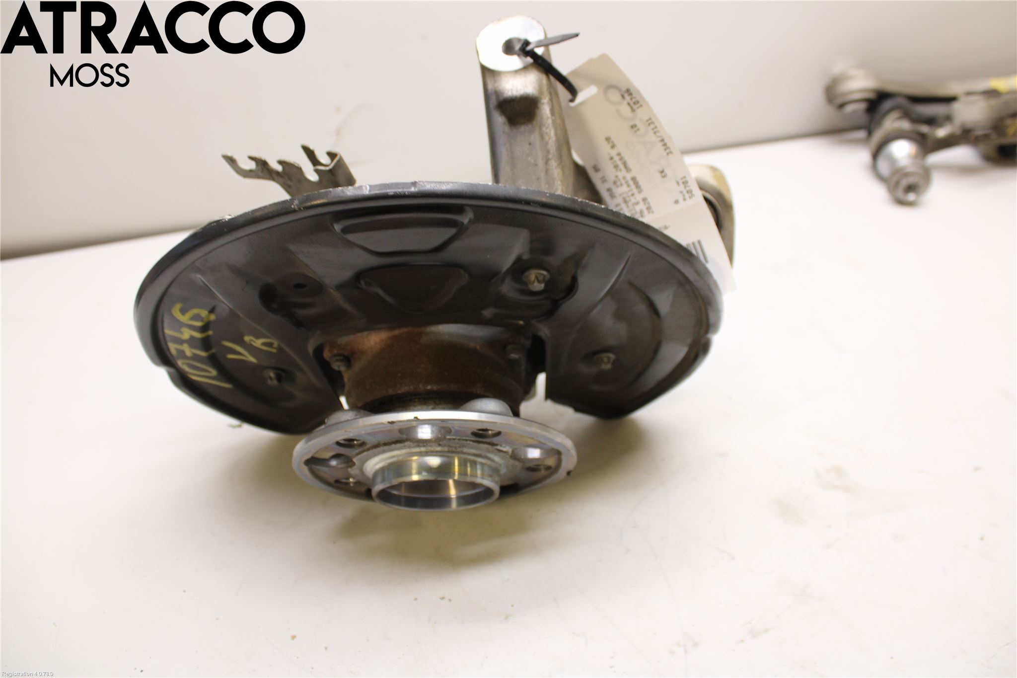 Mercedes-Benz MB E-KLASS (W213) 16-23 Spindel Vb