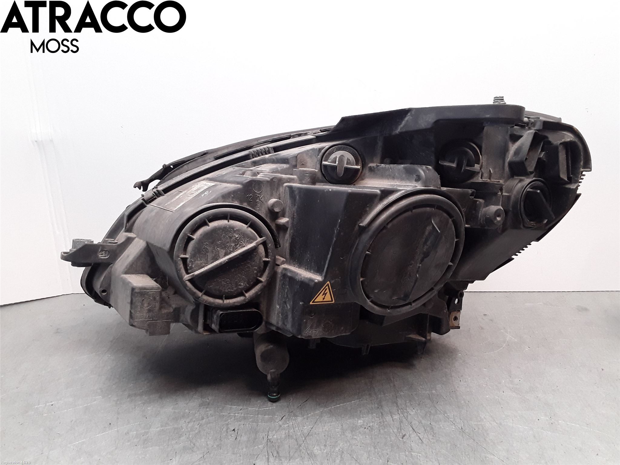 Mercedes-Benz MB C-KLASS (W204) 07-15 Frontlykt Høyre