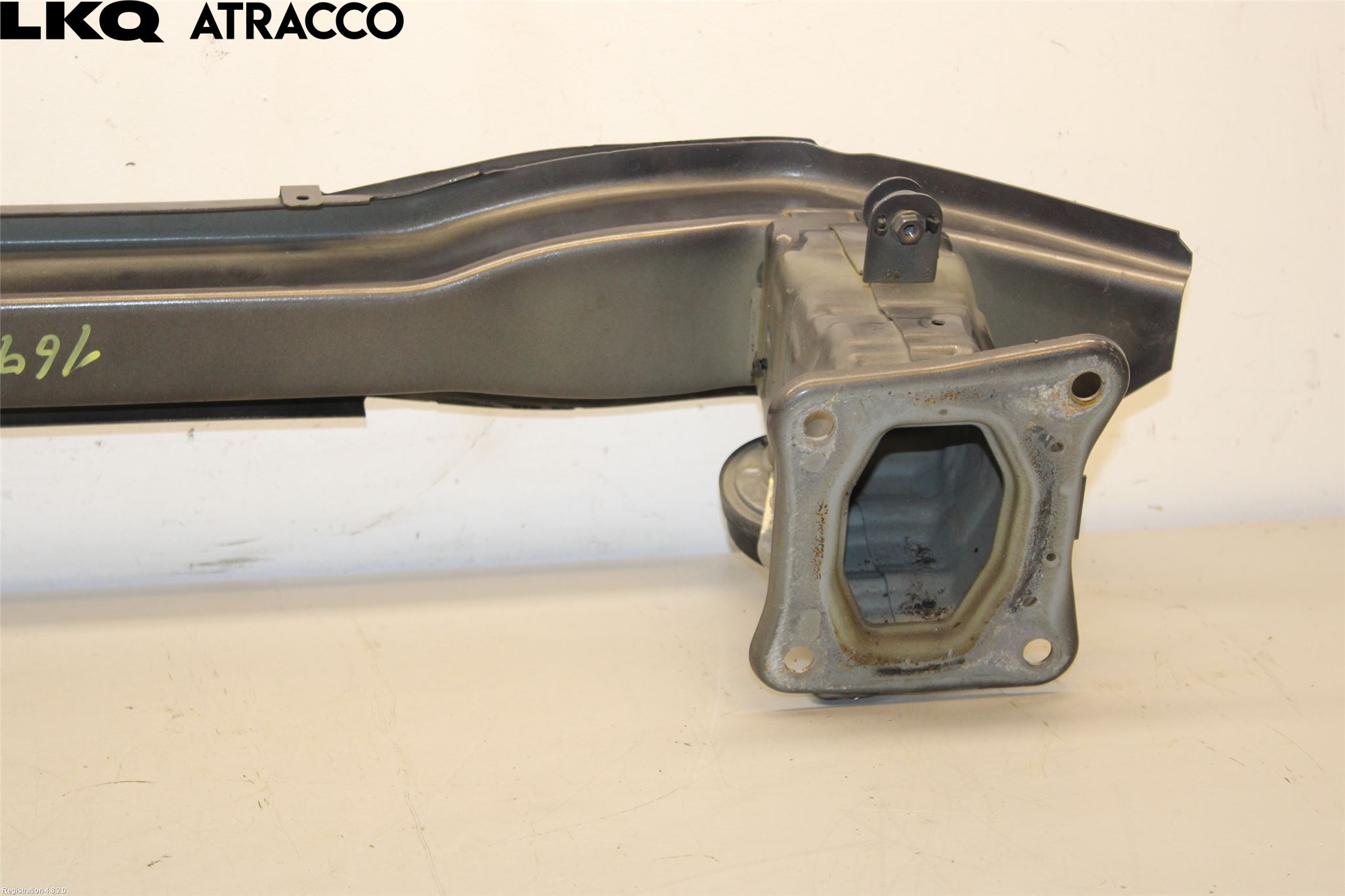 Ford FOCUS 15-18 Støtfanger Foran Bjelke