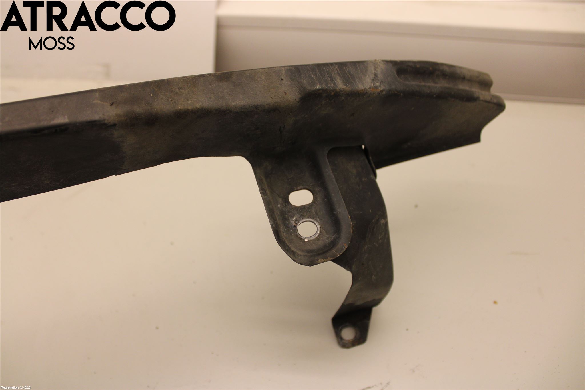 Volkswagen VW GOLF V 04-09 Støtfanger Foran Bjelke