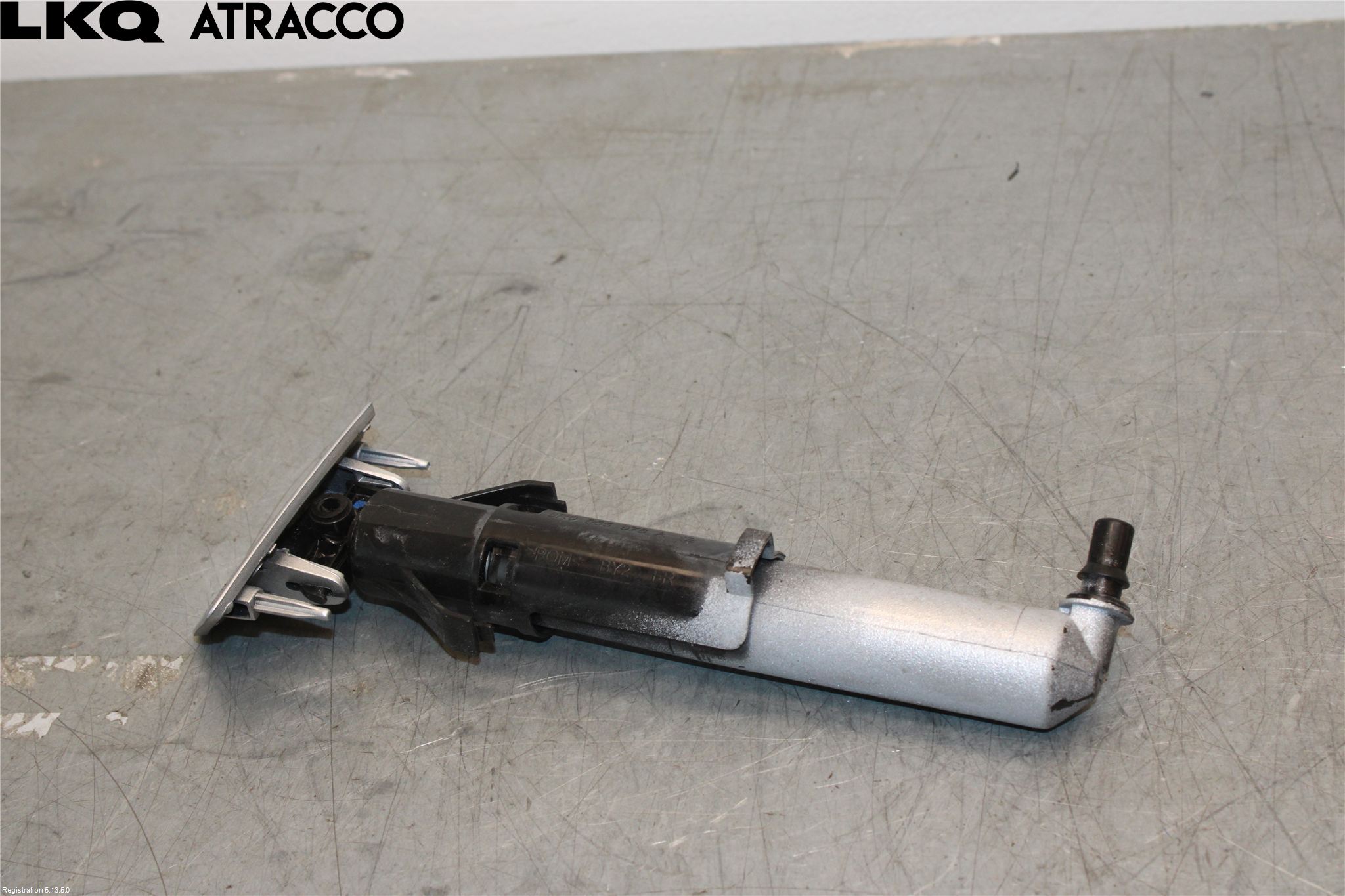 Volkswagen VW POLO 10-17 Spylerdyse Frontlykter