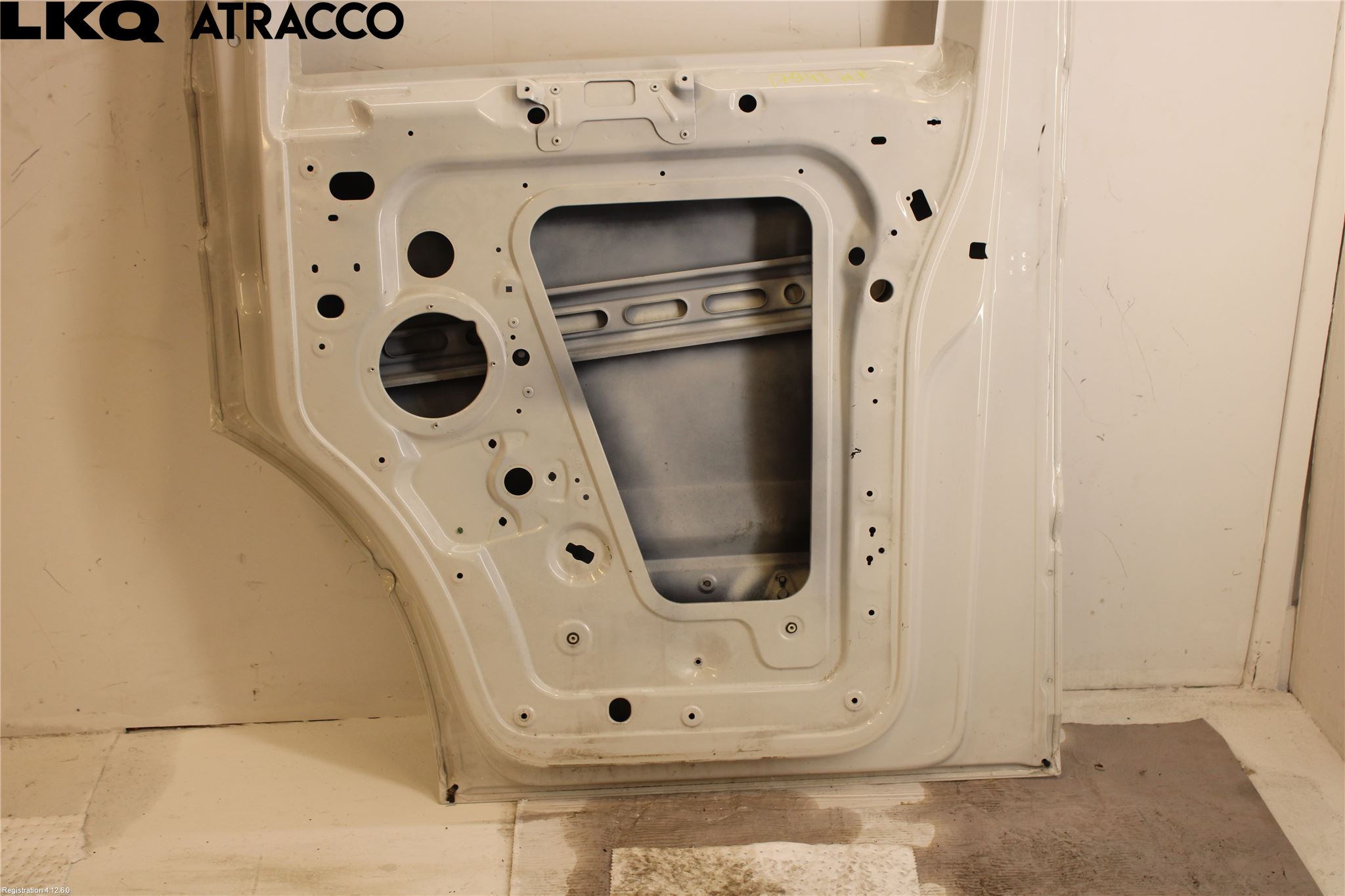 Volkswagen VW CRAFTER II / E-CRAFTER 17- Dør 4D Foran Høyre