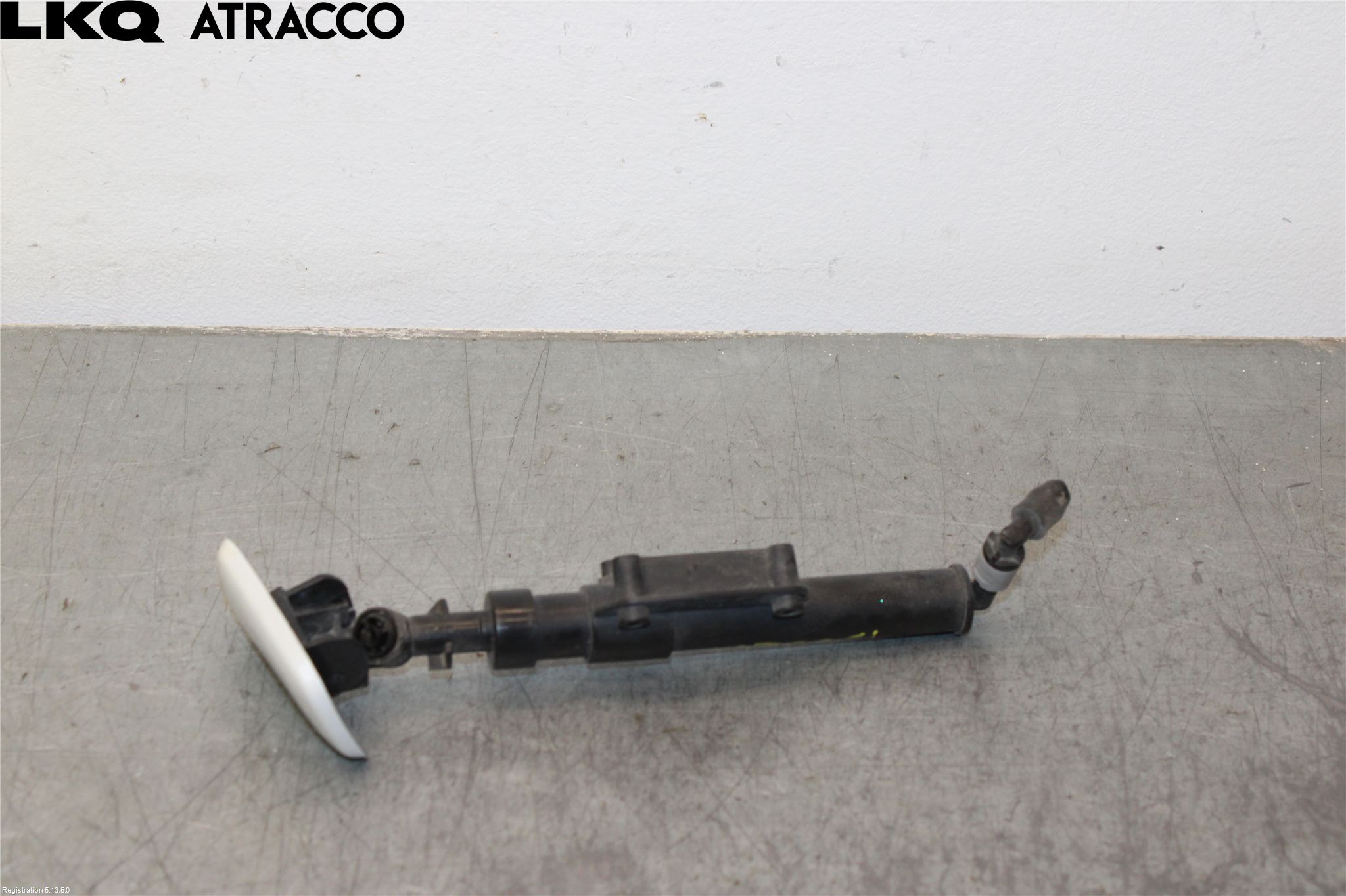 Volvo V70 14-16 Spylerdyse Frontlykter