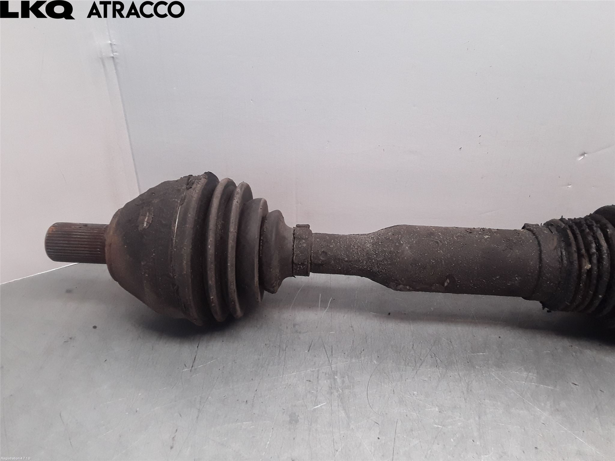 Volvo XC70 08-13 Drivaksel Foran Kompl Høyre