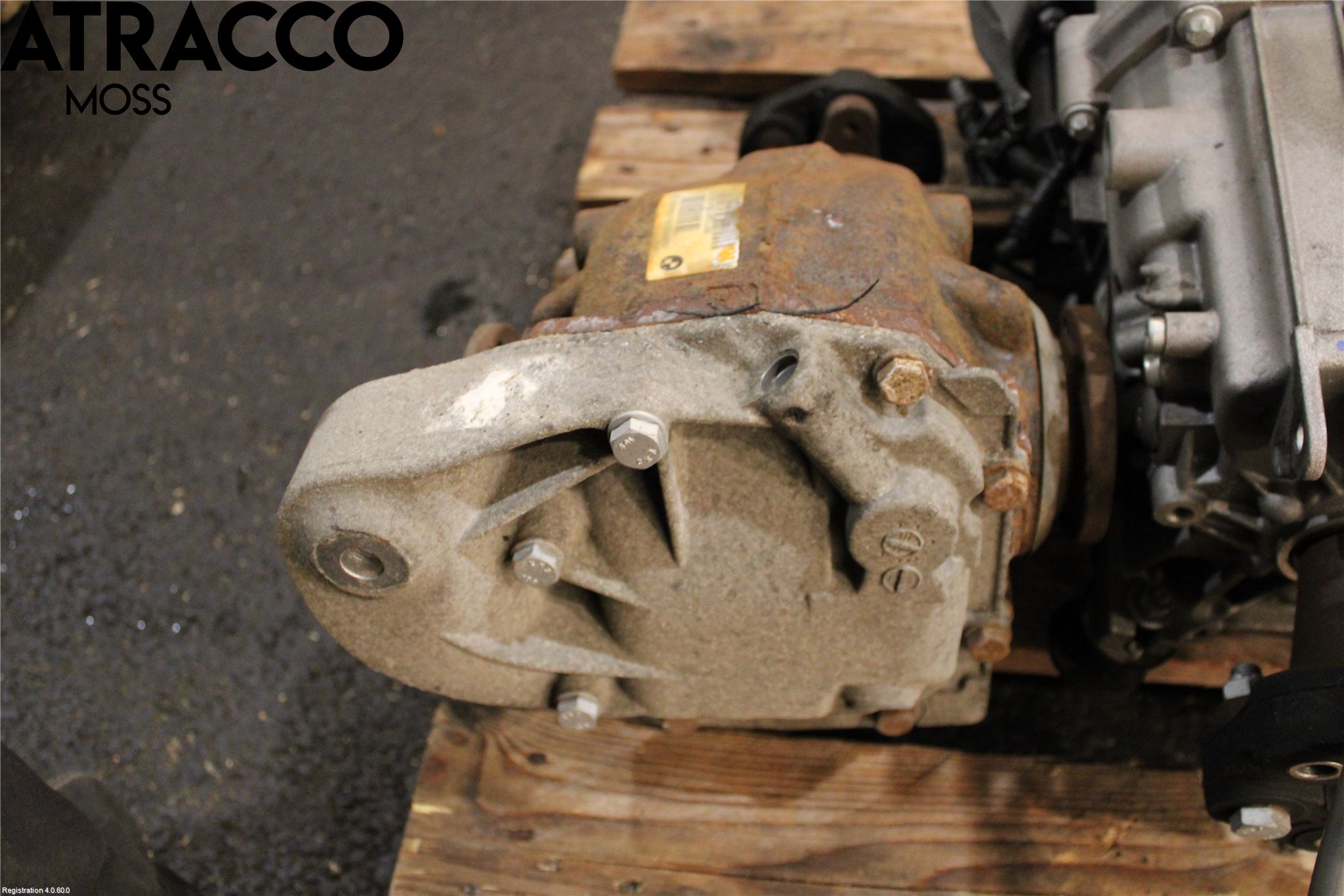 BMW 1 E87/81 5D/3D 03-11 Bakaksel Kardang Bak -Diff