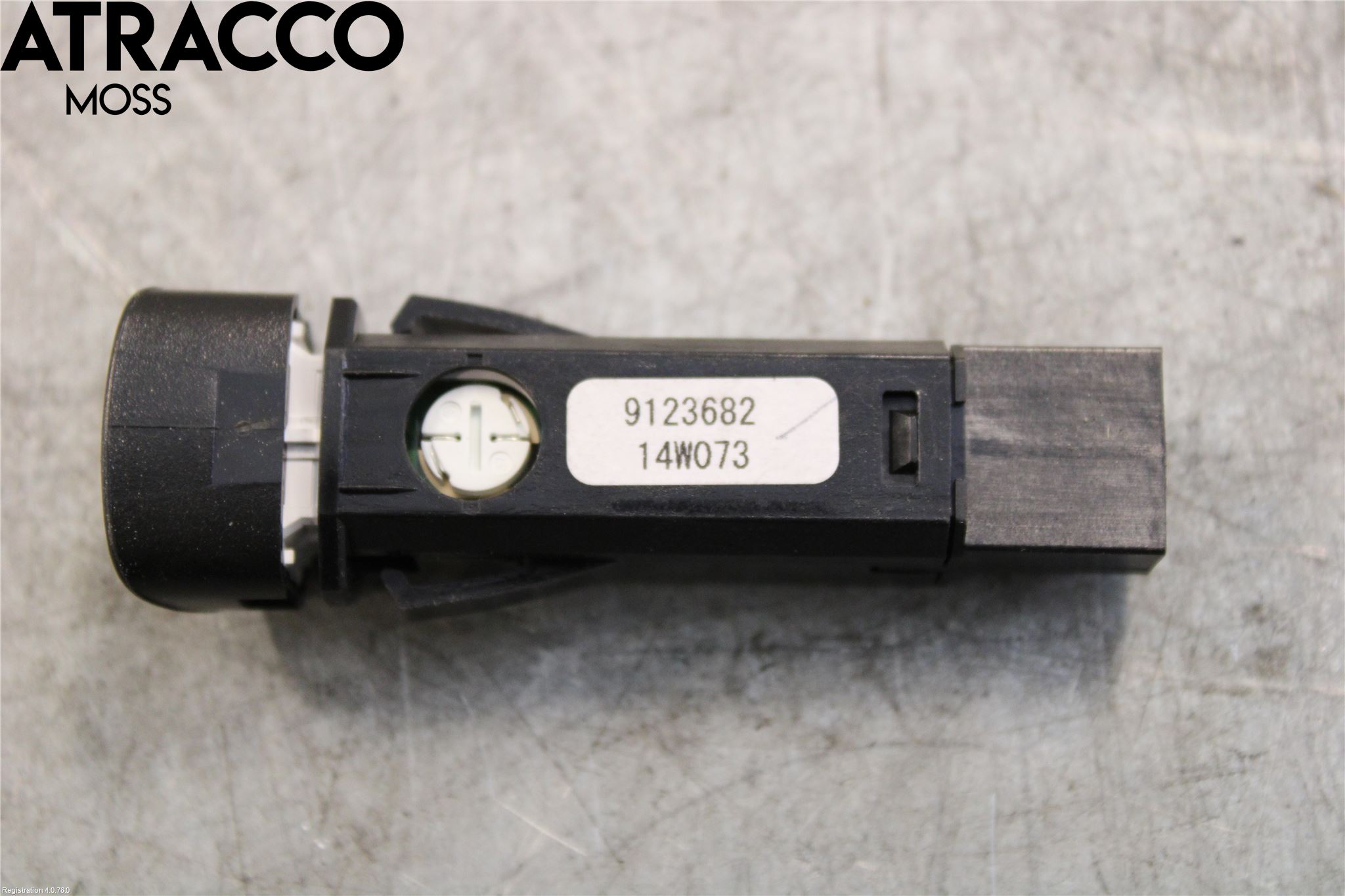 Volvo V40 12-19 Bryter Varsel (Nødblink)