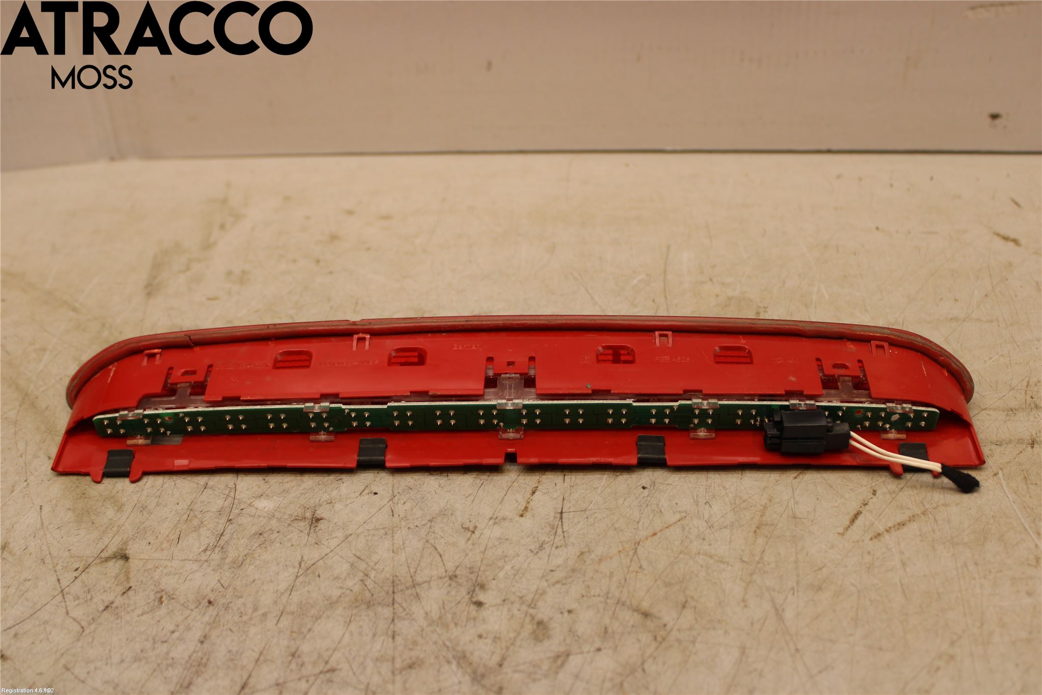 Volkswagen VW PASSAT 11-14 Bremselys Bakrute