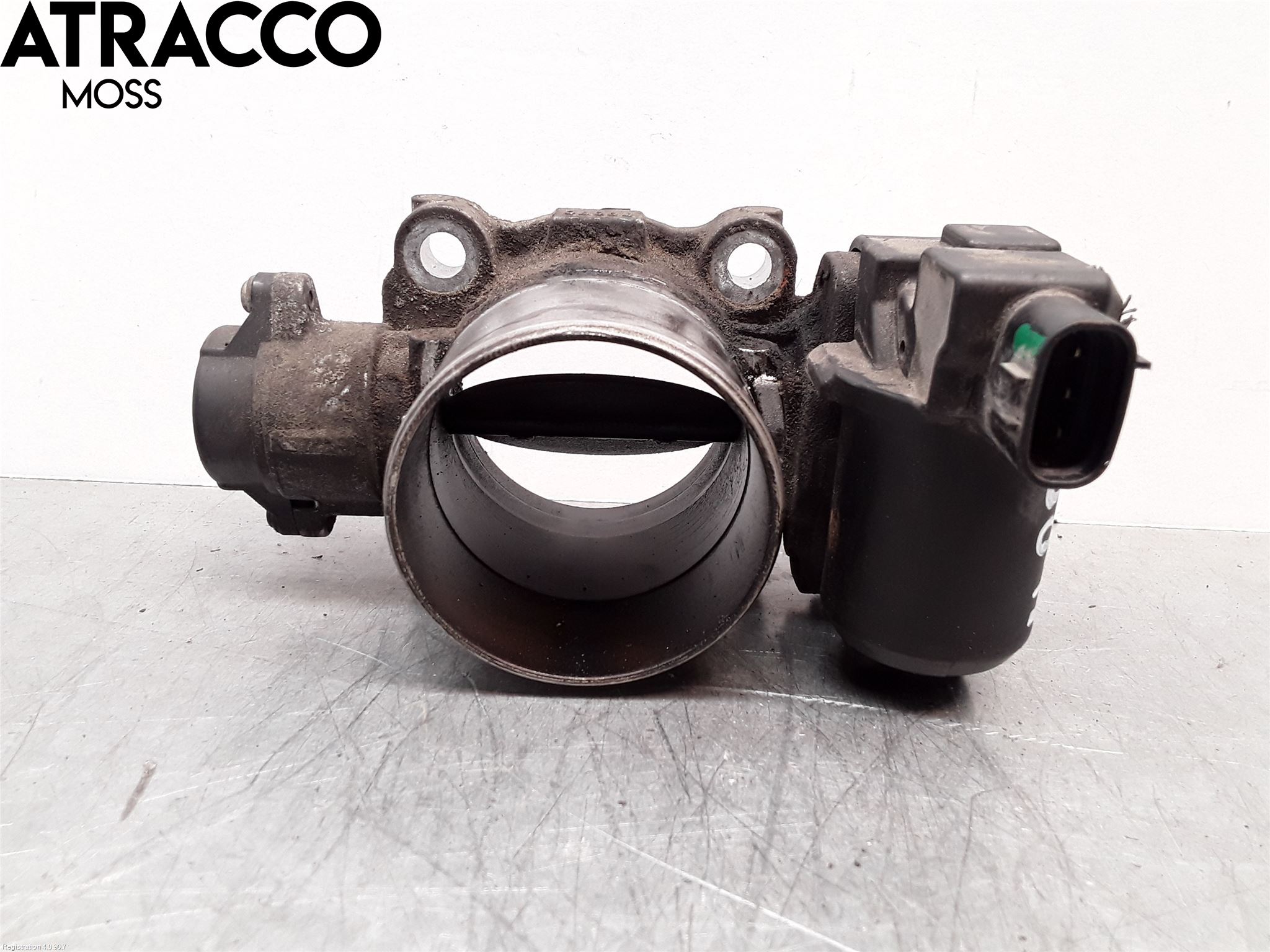 Toyota HI-ACE 06-12 Inns Spjeldhus