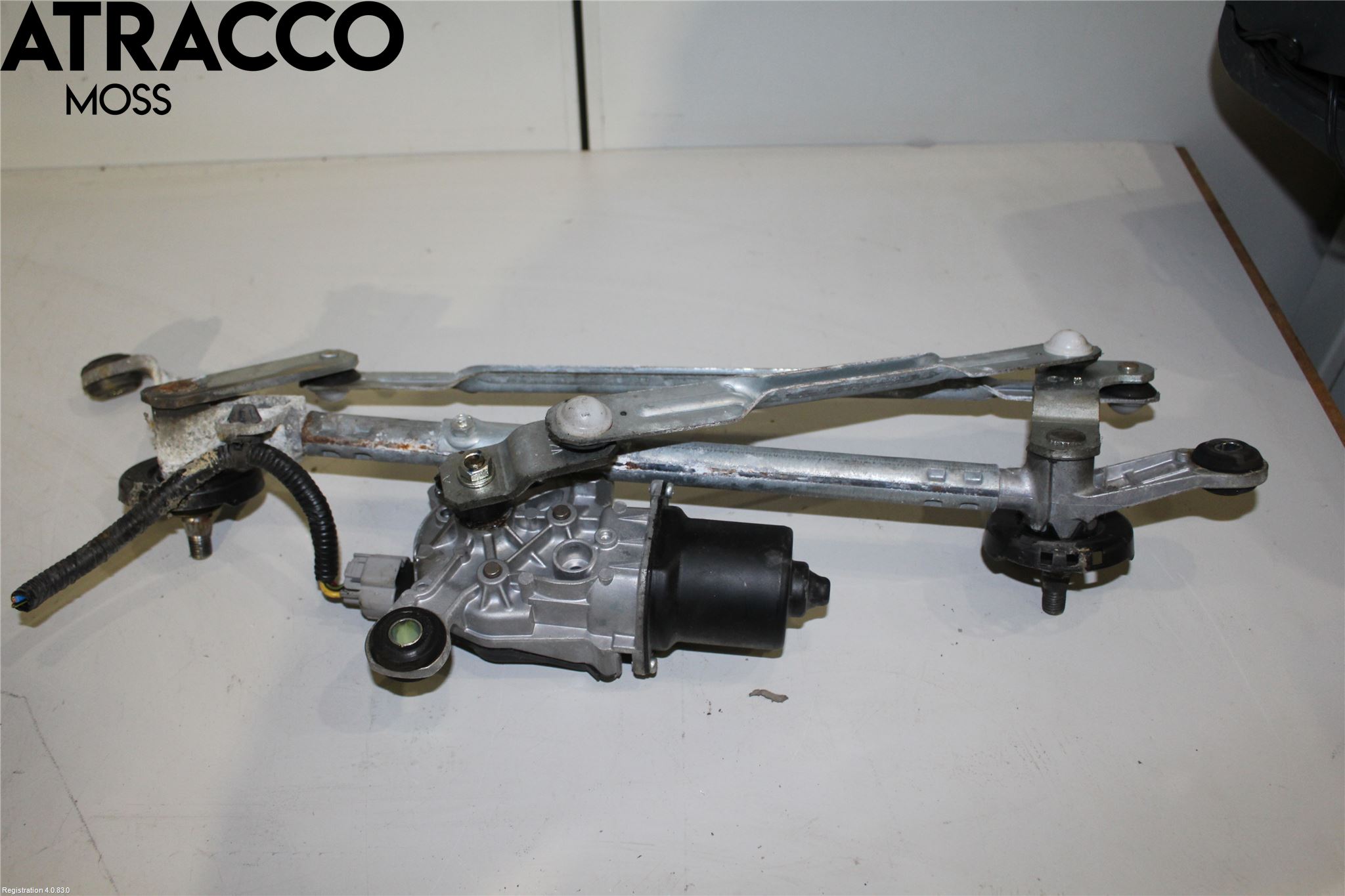 Nissan LEAF 11-17 Viskermotor Frontrute