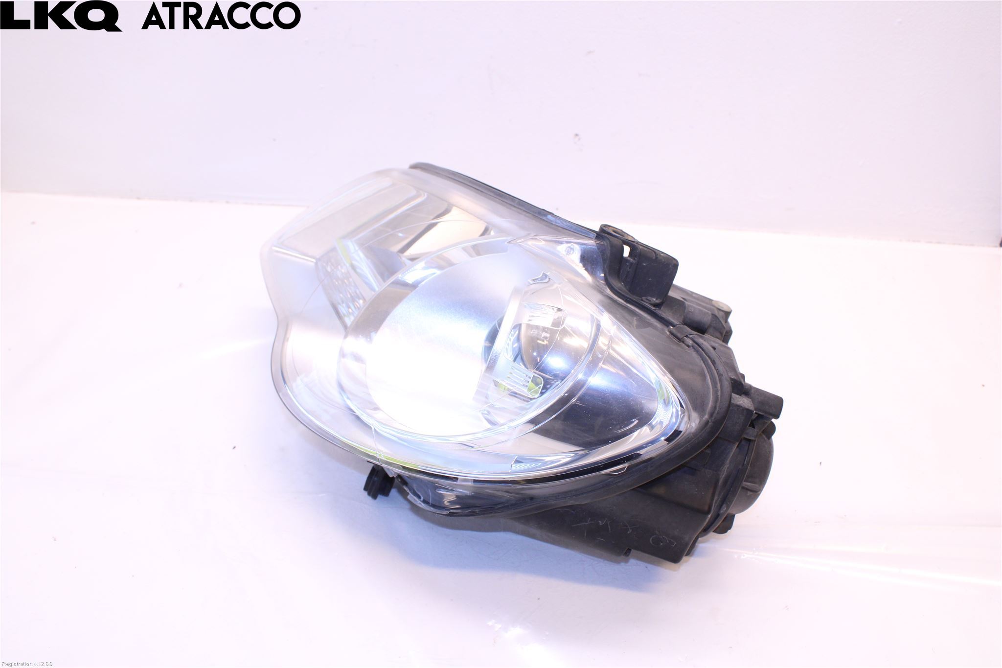 Volkswagen VW TOURAN 03-10 Frontlykt Venstre