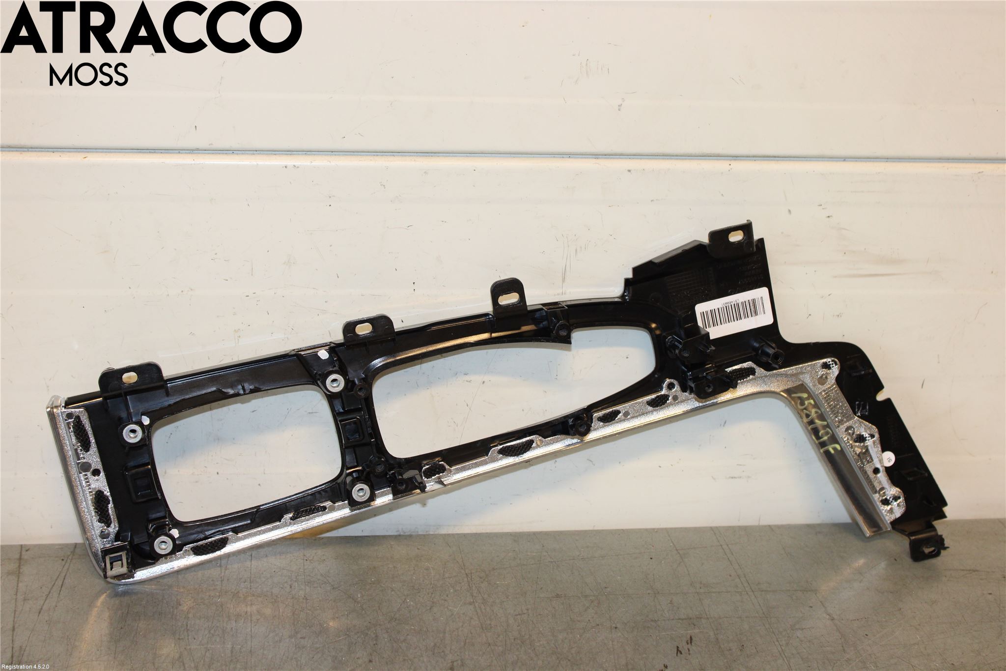 Volvo XC90/RECHARGE 16- Instrumentkonsoll Midt