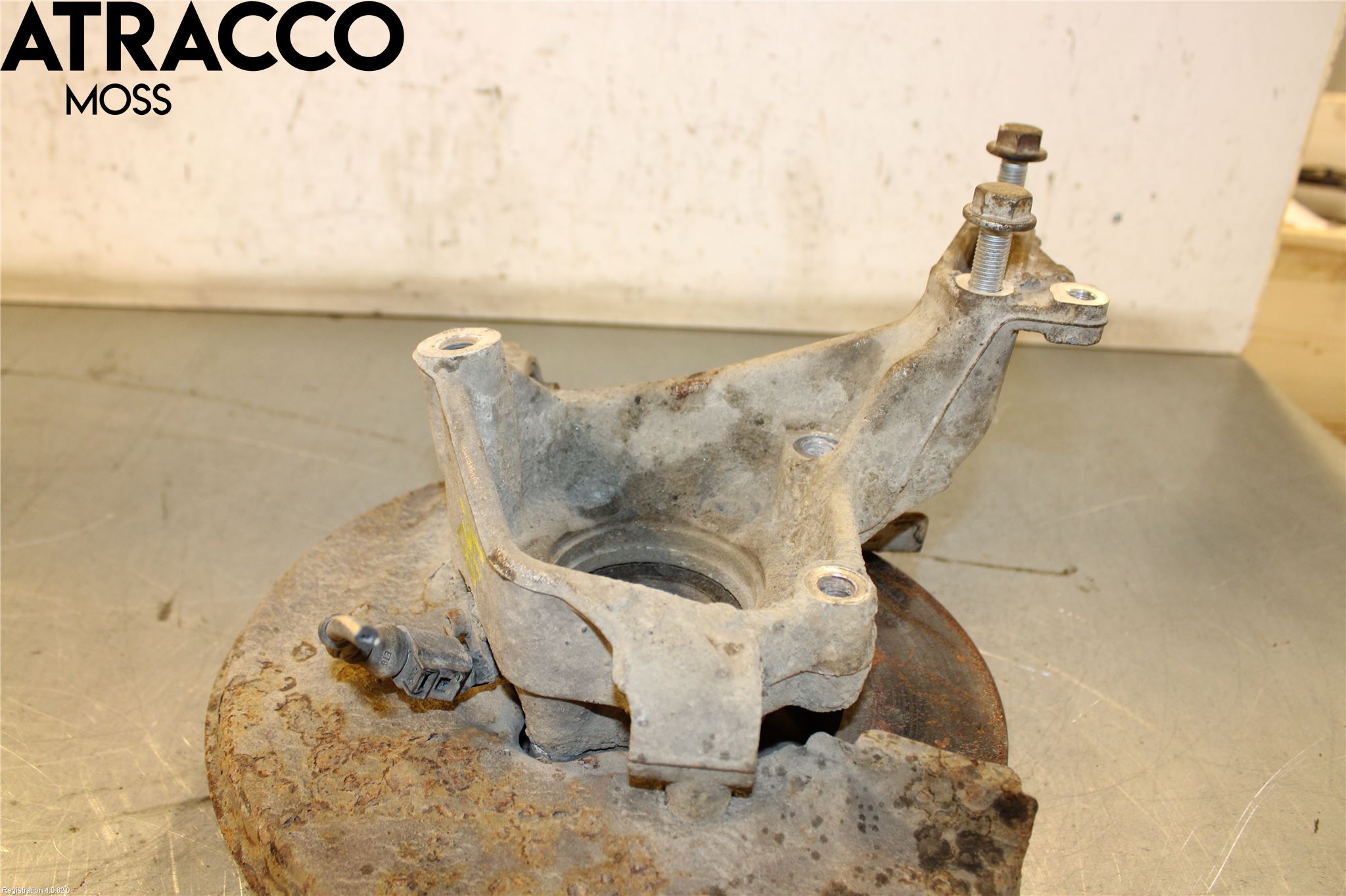 Volkswagen VW GOLF VI 09-13 Spindel Hb