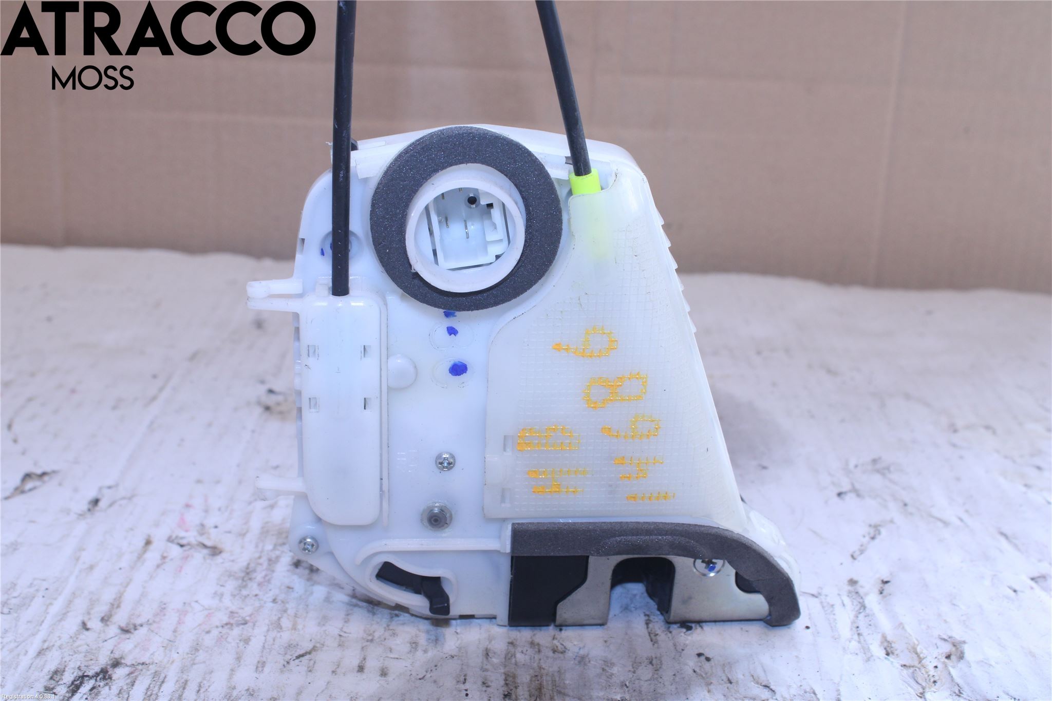 Toyota YARIS XP130 12-14 Dørlås - Låsekasse