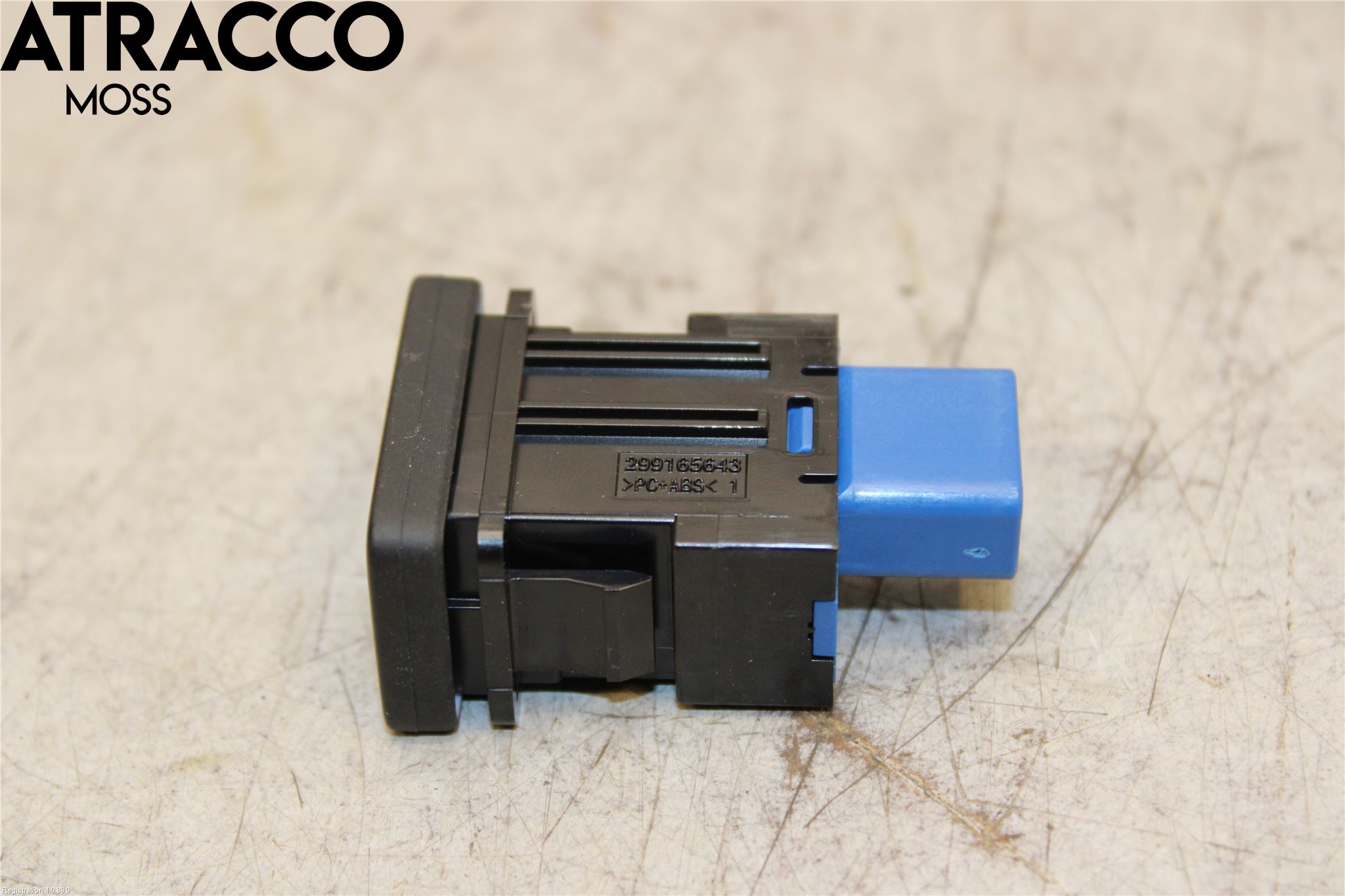 Mitsubishi OUTLANDER 13-21 Strömställare Antisladd