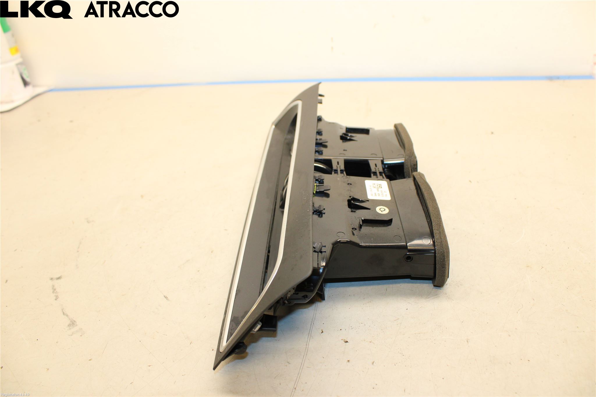 Jaguar I-PACE 18- Dashbord Kanal - Dyse