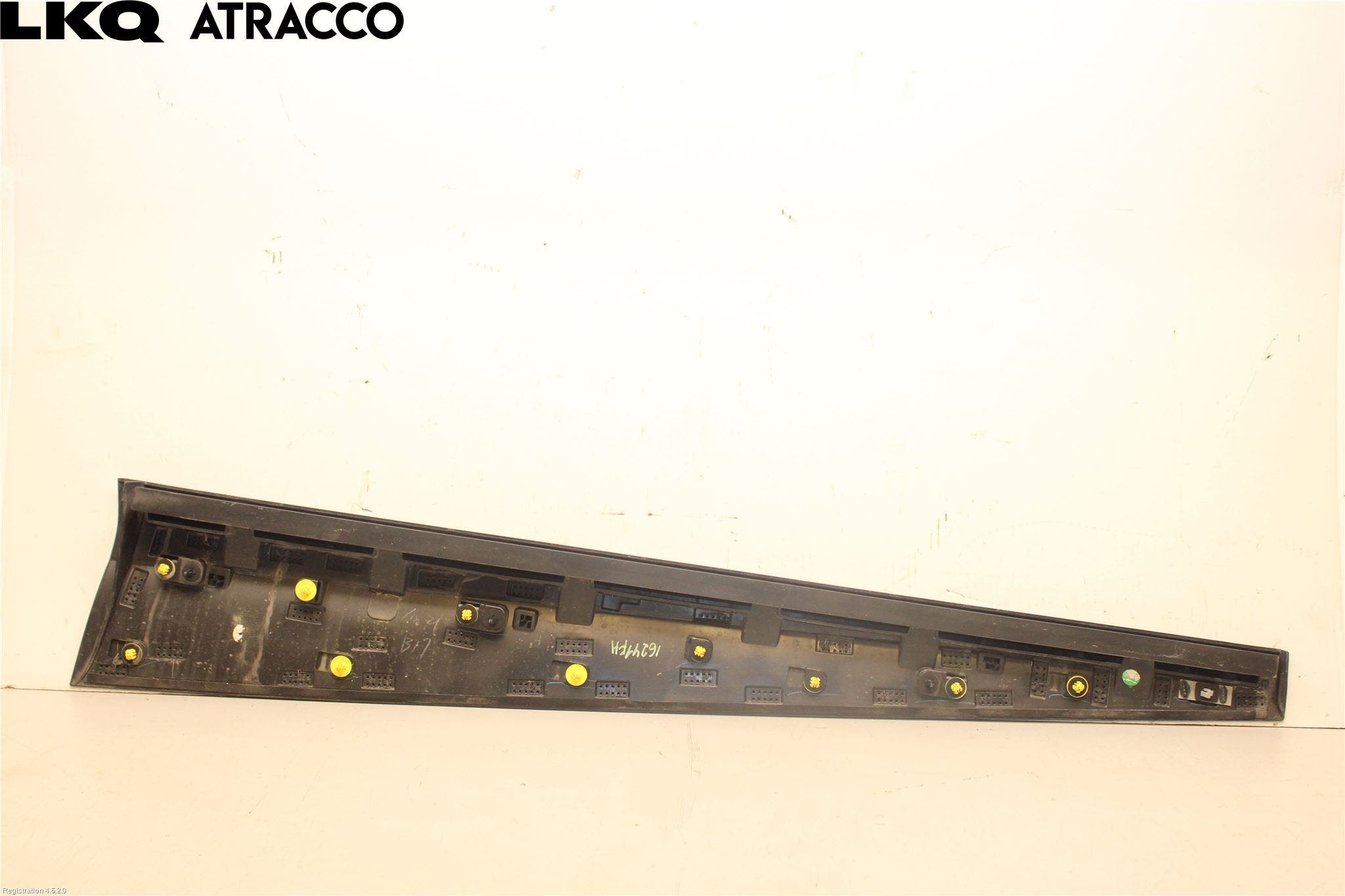 MG 4 23- List Høyre Side