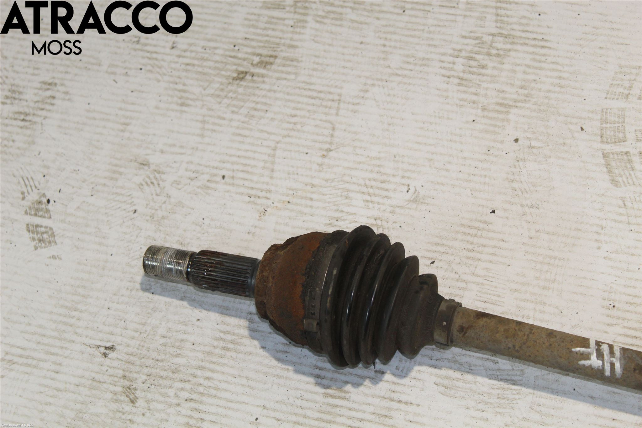 Nissan JUKE 10-14 Drivaksel Foran Kompl Høyre