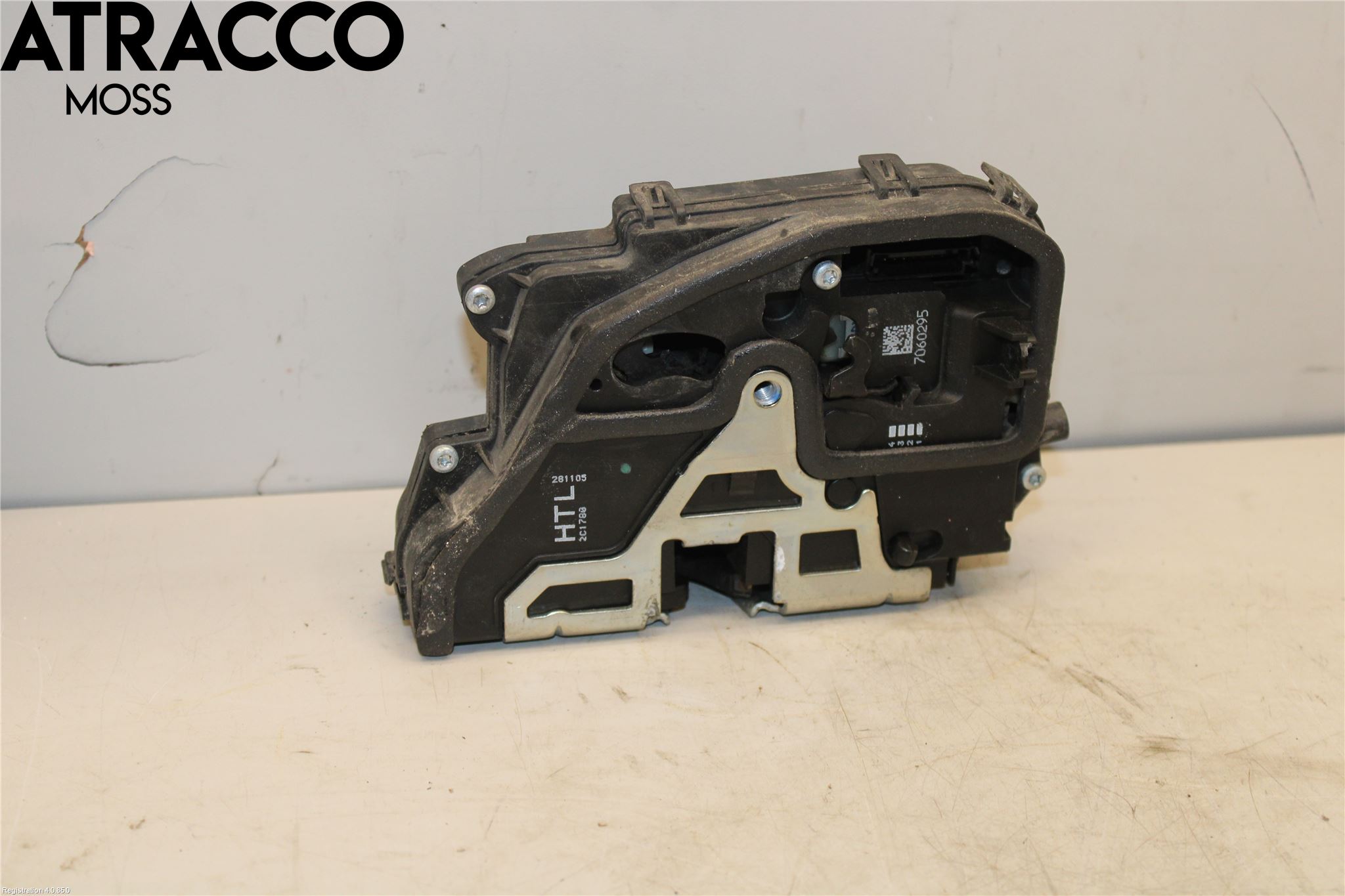 BMW 3 E90/91 SED/TOU 05-12 Dørlås - Låsekasse