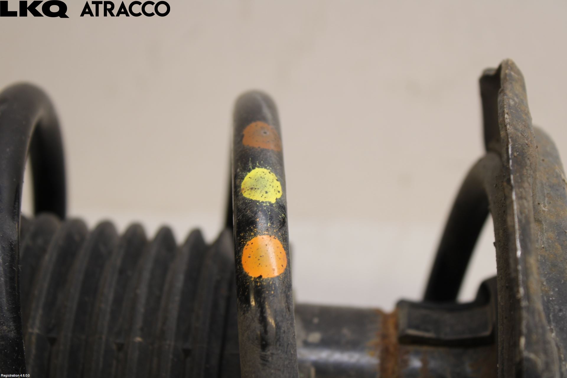 Volkswagen VW T-ROC 18- Fjærbein Foran Venstre