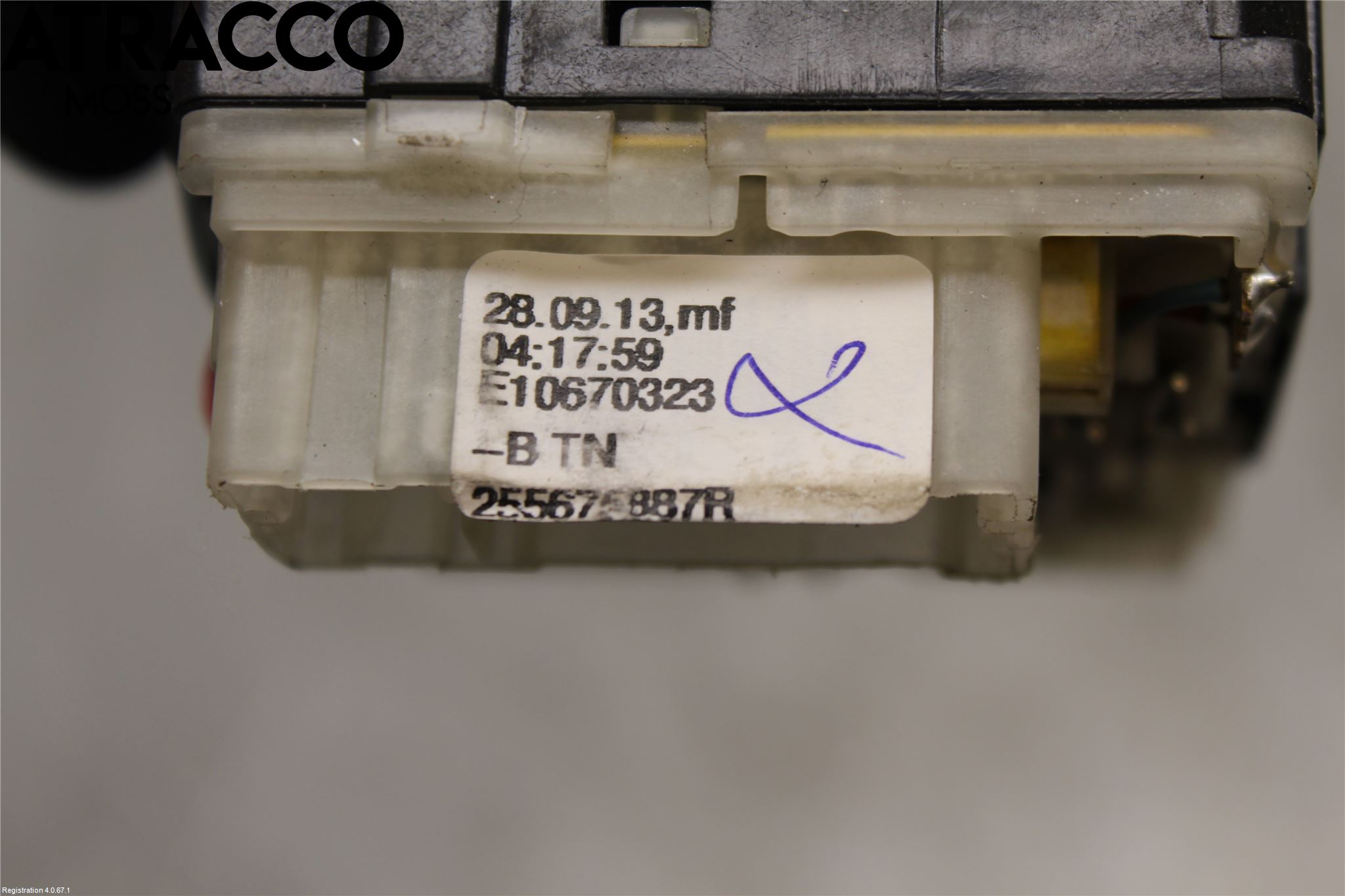 Renault CAPTUR 13-19 Bryter Ratt Visker - Spyler