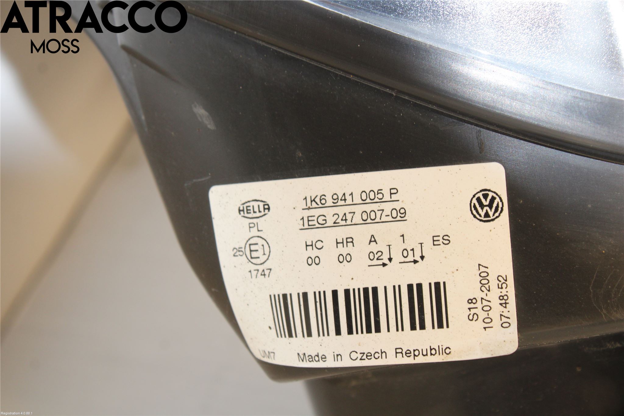 Volkswagen VW GOLF V 04-09 Frontlykt Venstre