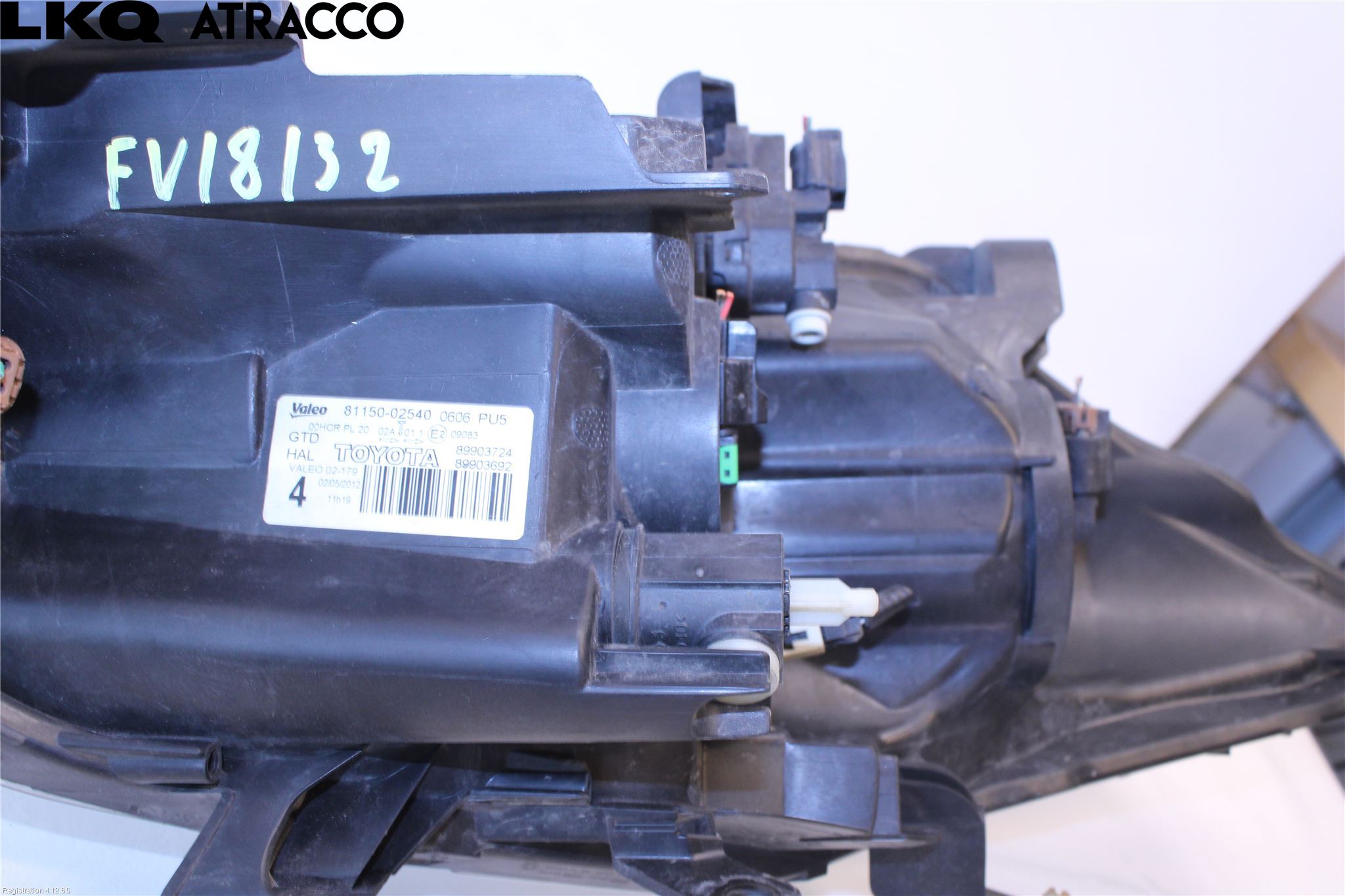 Toyota AURIS 10-12 Frontlykt Venstre