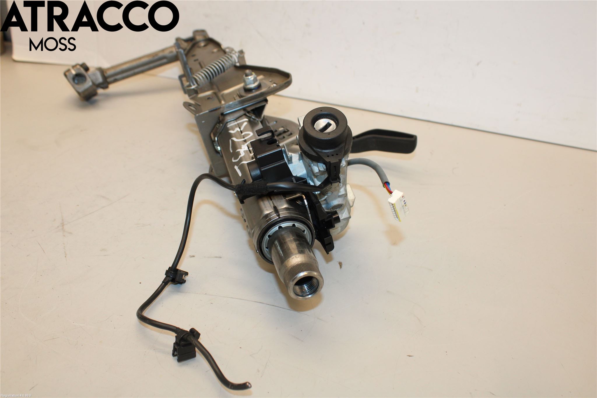 Volkswagen VW GOLF VI 09-13 Rattakselaggregat Justerbart