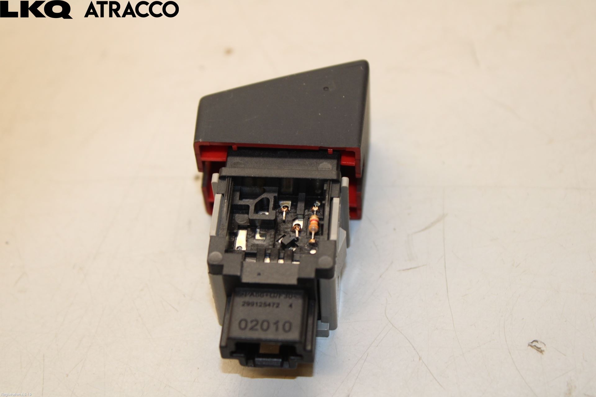 Nissan LEAF 18- Bryter Varsel (Nødblink)