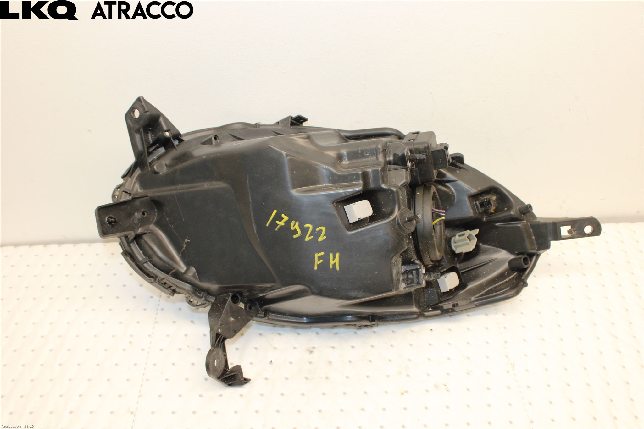 Nissan MICRA 03-07 Frontlykt Høyre