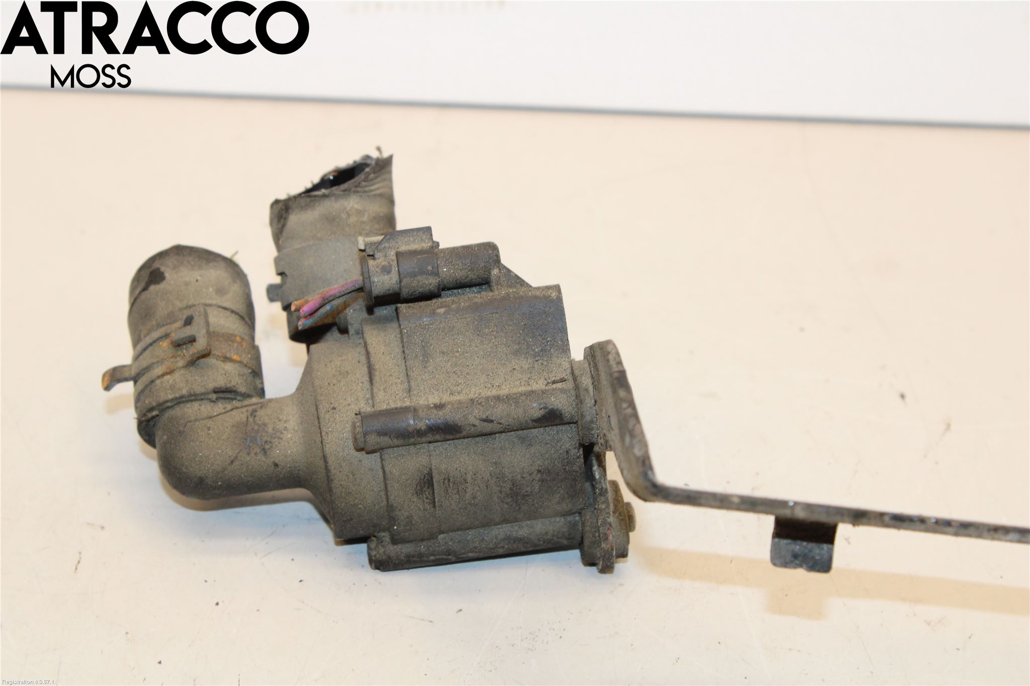 Volkswagen VW PASSAT 11-14 Vannpumpe