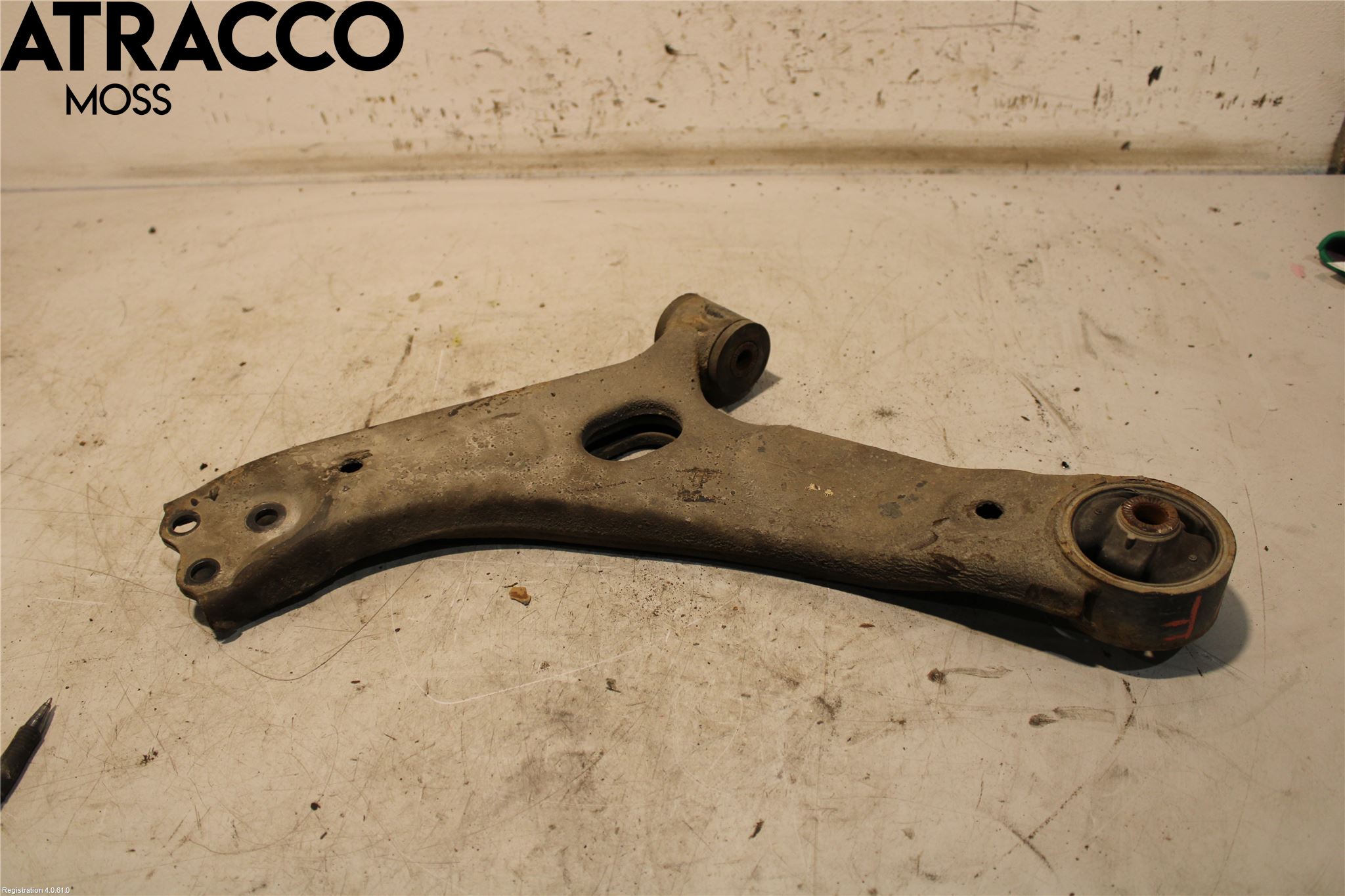 Hyundai ix35 Bærearm Foran Venstre Nedre