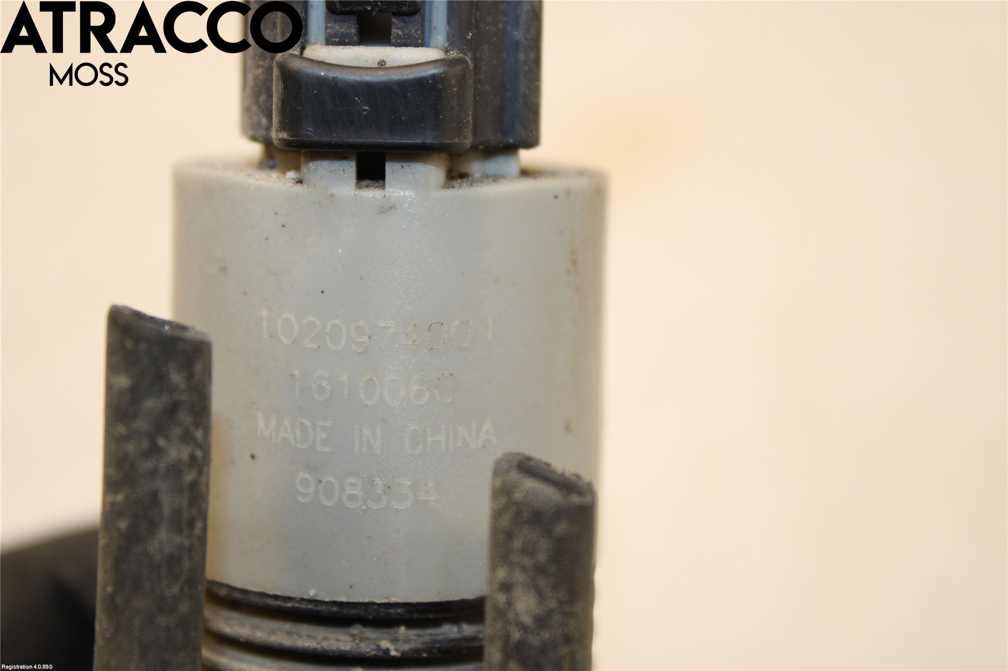 Toyota AURIS 13-19 Spylerpumpe Frontrute