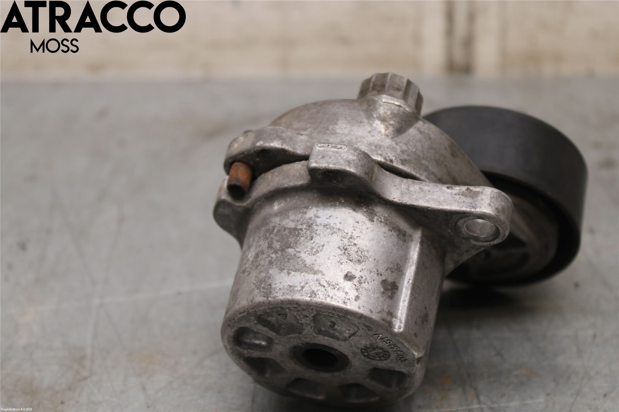 Mercedes-Benz MB E-KLASS (W212) 09-16 Vifte-Multireim Strammer