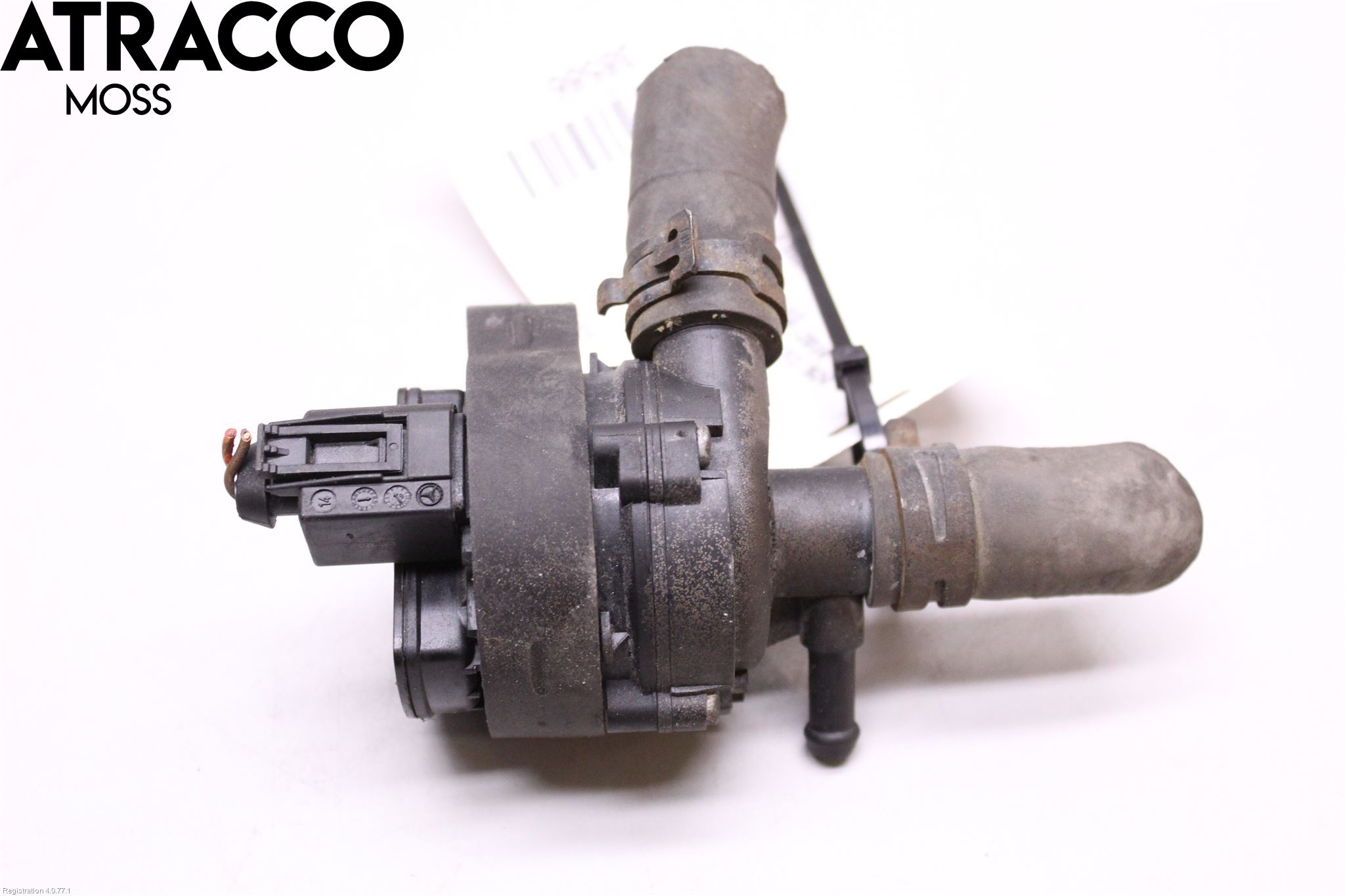 Mercedes-Benz MB E-KLASS (W212) 09-16 Vannpumpe