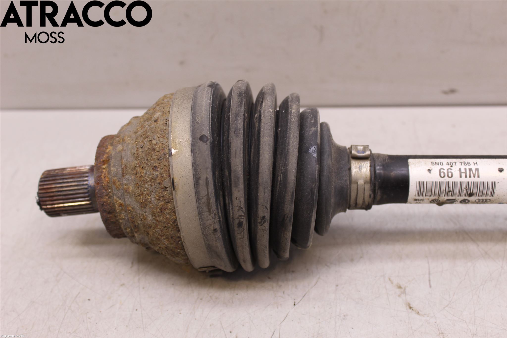 Volkswagen VW TIGUAN 07-16 Drivaksel Foran Kompl Høyre