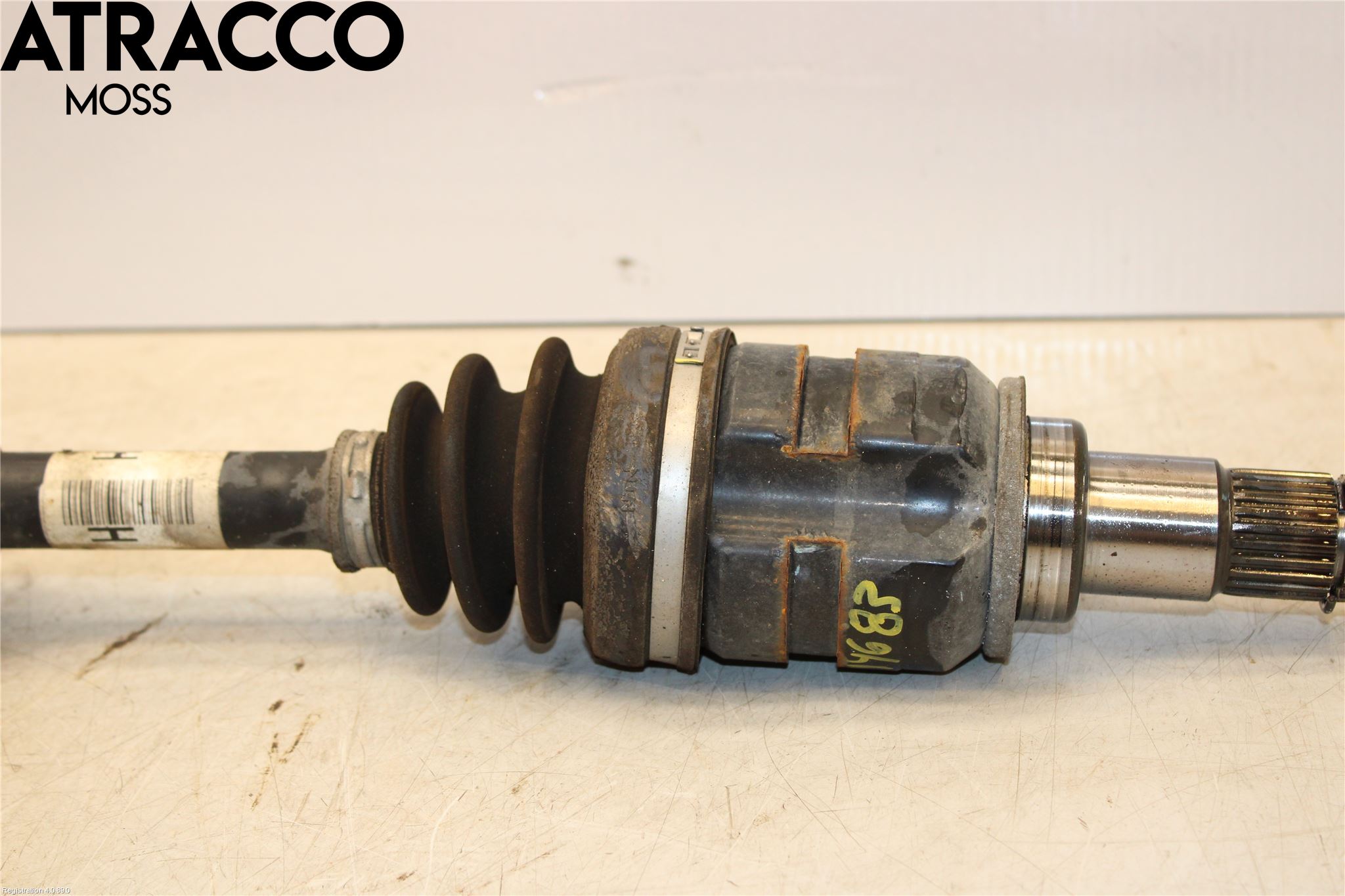 Toyota AURIS 13-19 Drivaksel Foran Kompl Venstre