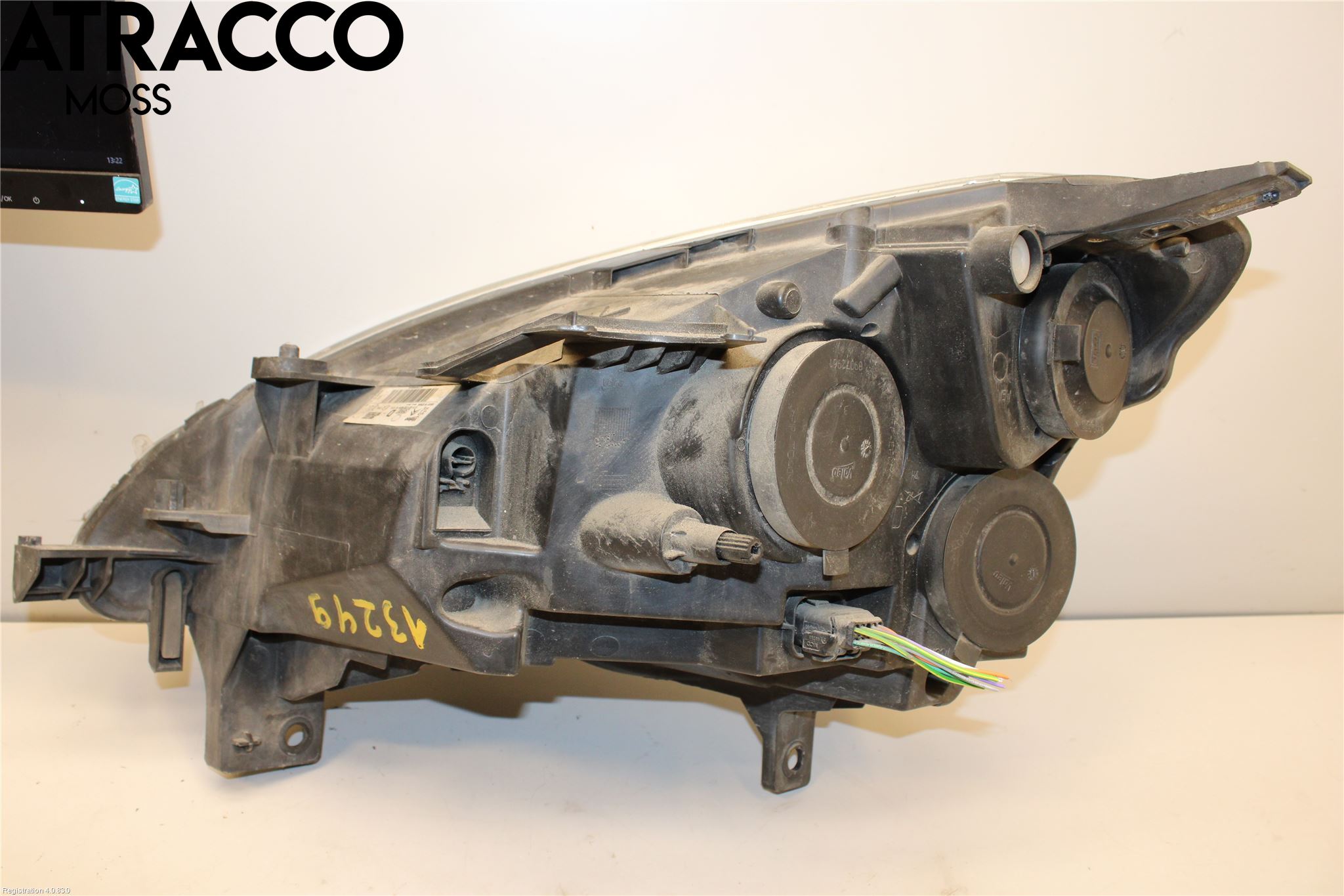 Peugeot PARTNER 08-15 Frontlykt Høyre