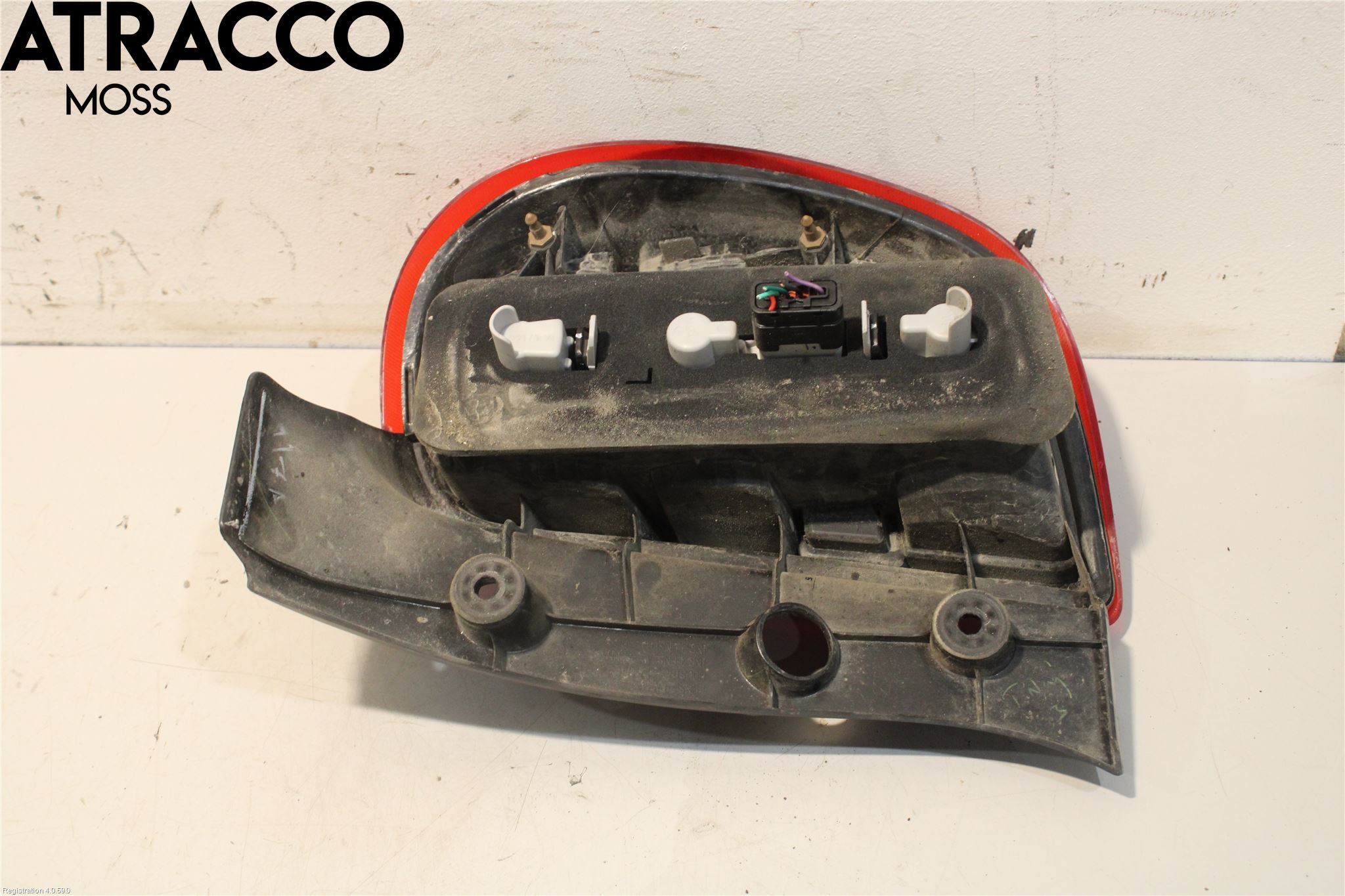 Nissan MICRA 11-16 Baklykt Venstre