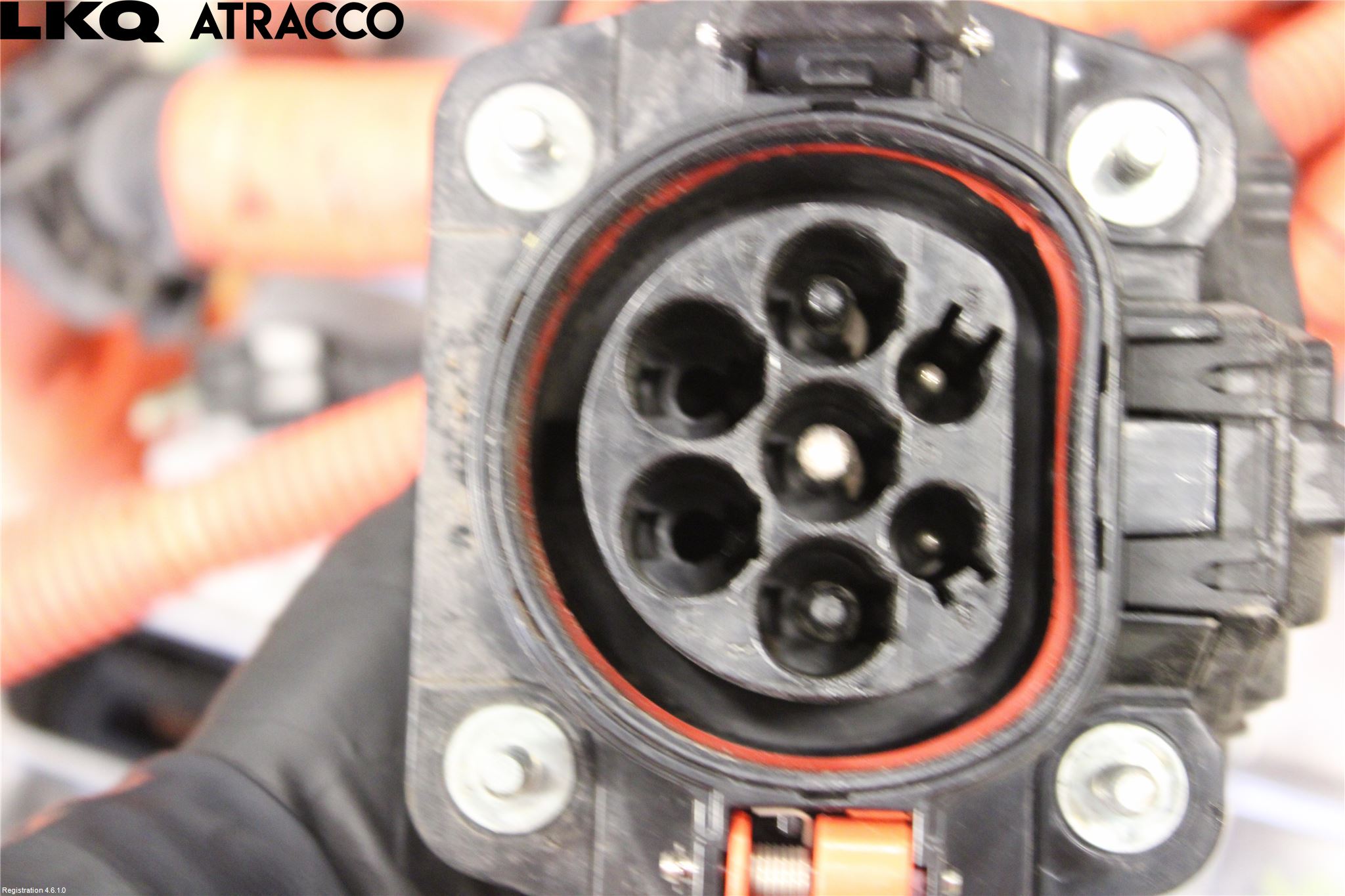 Nissan LEAF 18- Hybridconverter