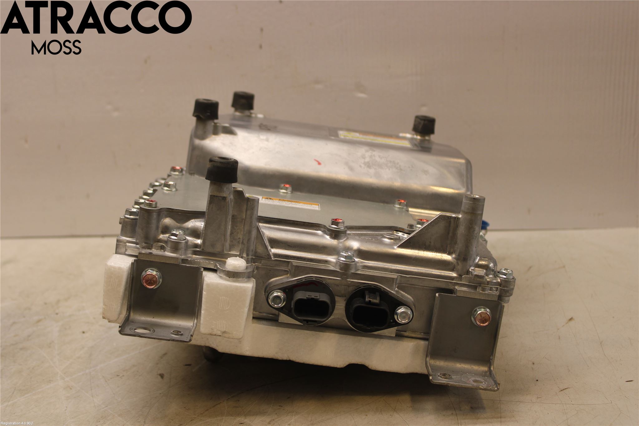 Mitsubishi OUTLANDER 13-21 Hybridconverter